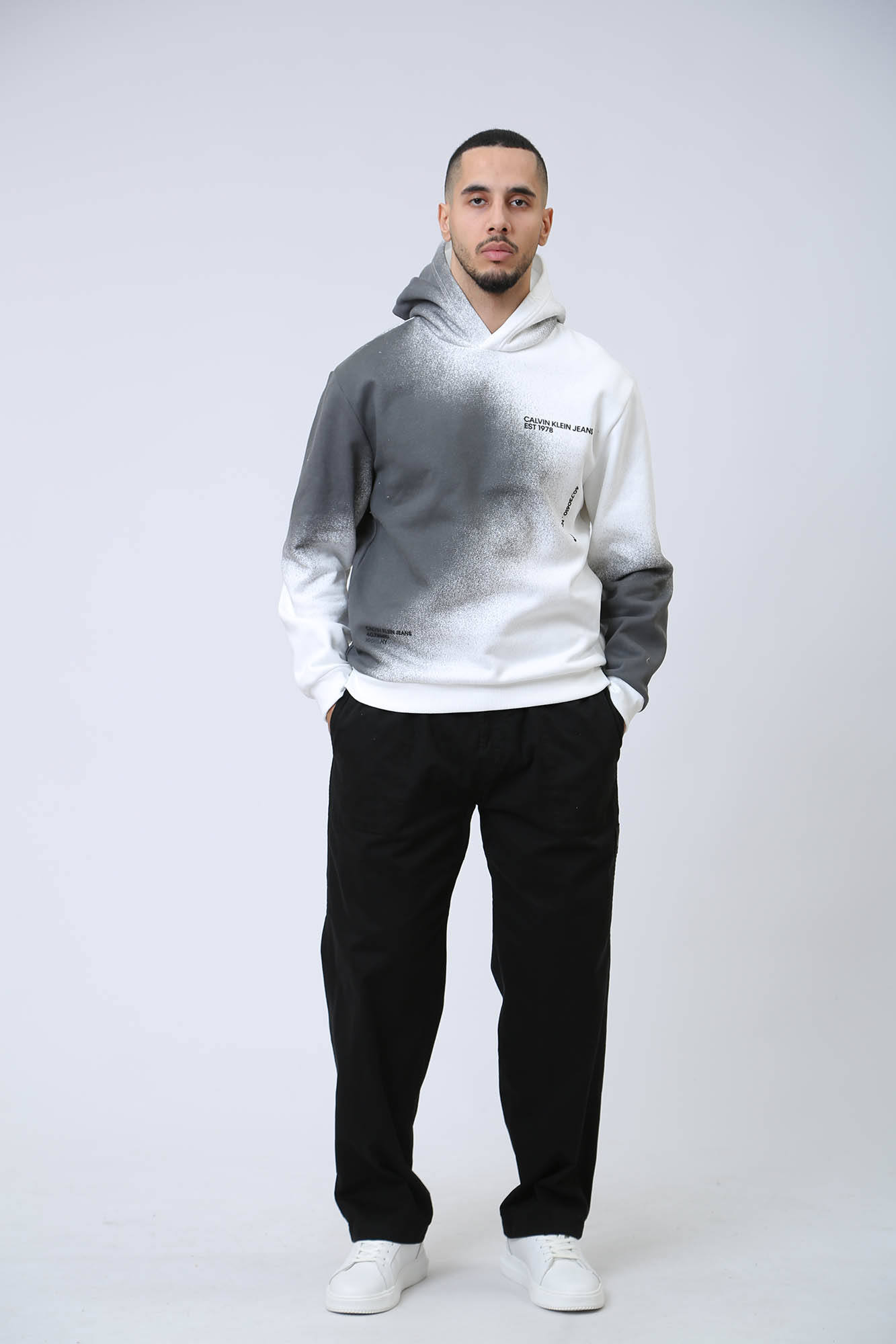 J30J324977 Худи Calvin Klein Jeans Белый