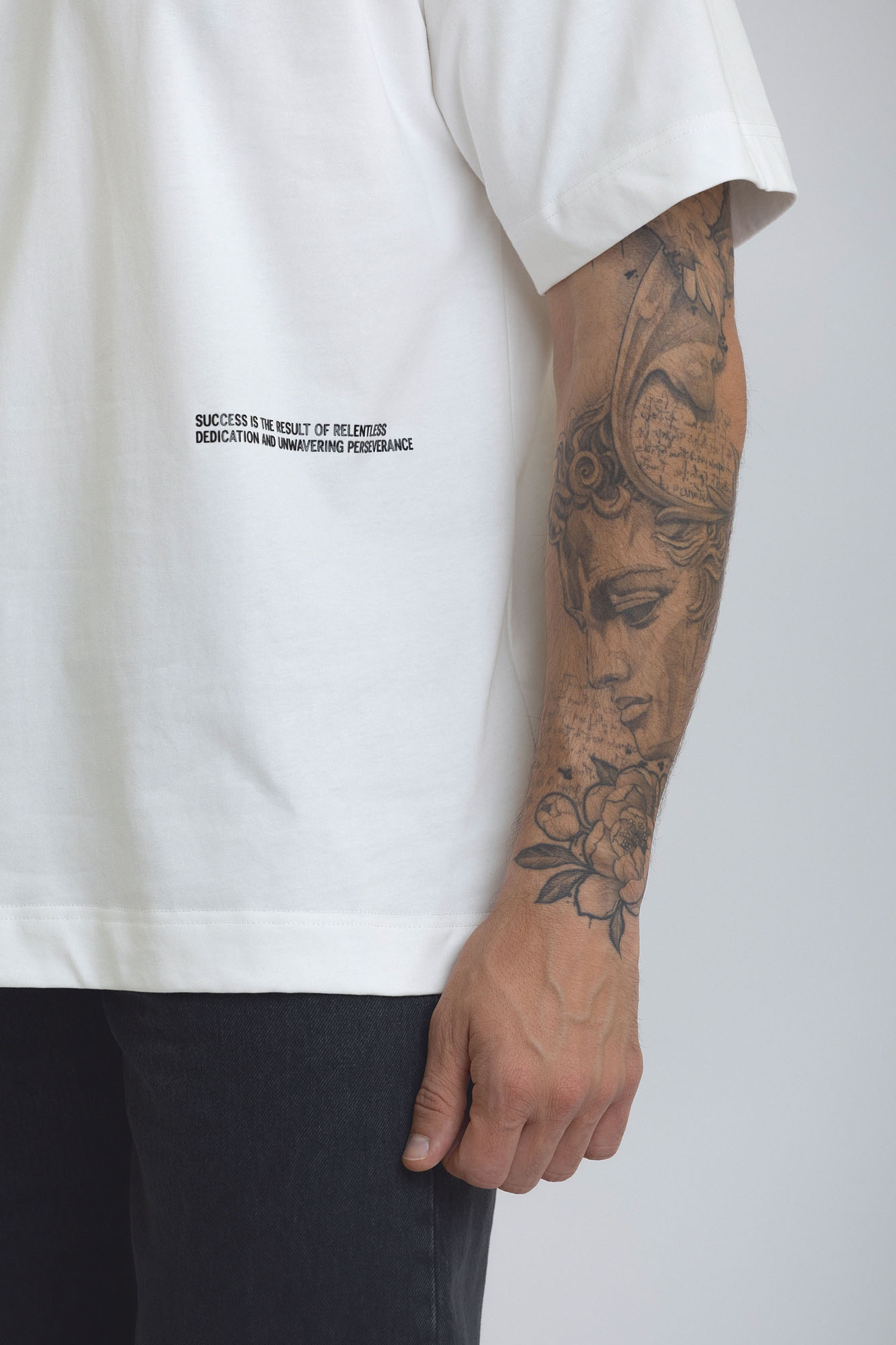 M-252-KB-U-T021 Футболка The Hills Белый