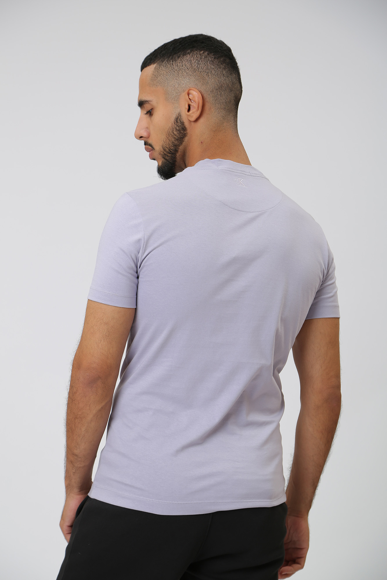 J30J322848 Футболка Calvin Klein Jeans Фиолетовый