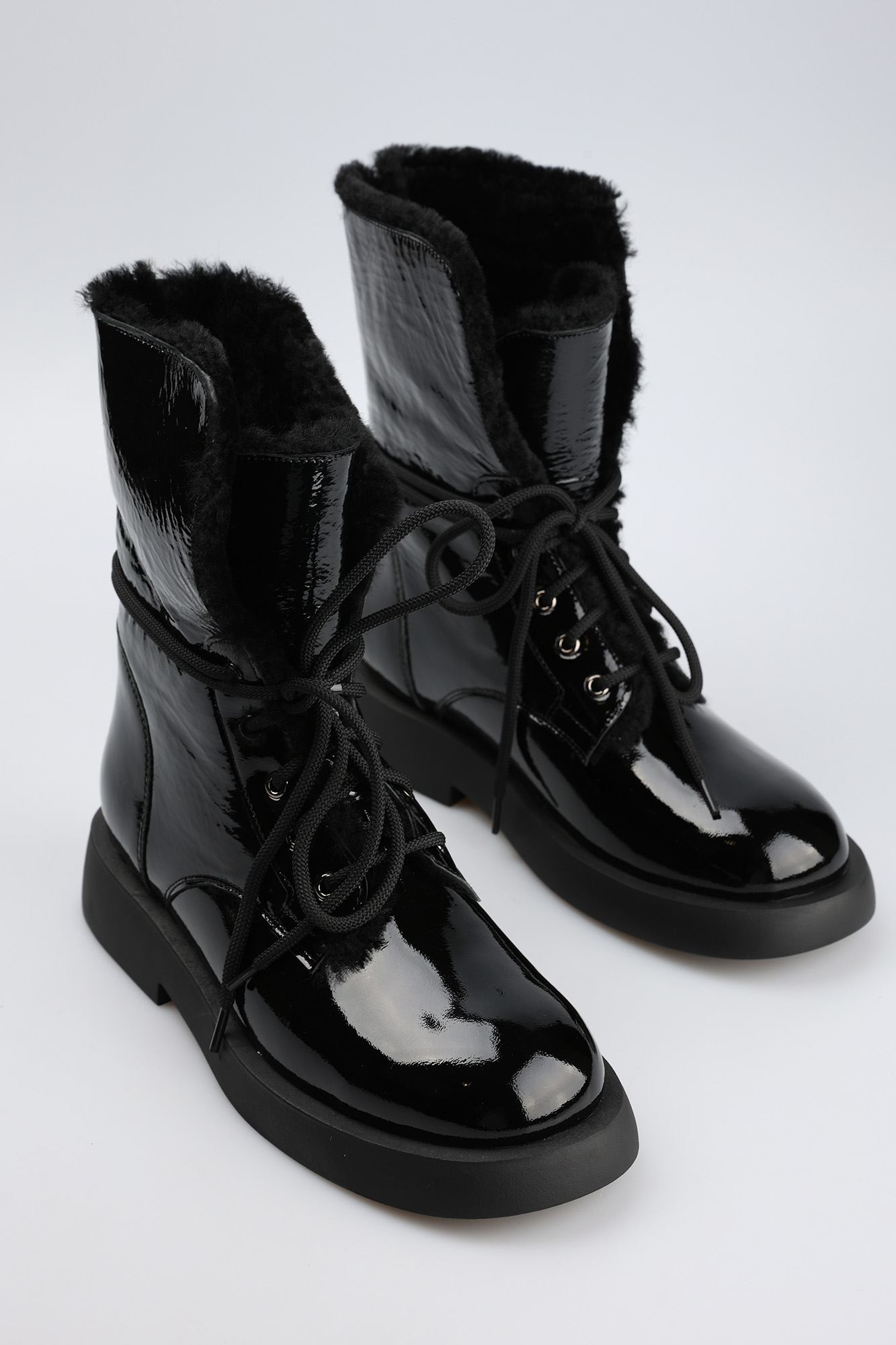 2216-661-52 Ботинки Marc Cony Черный