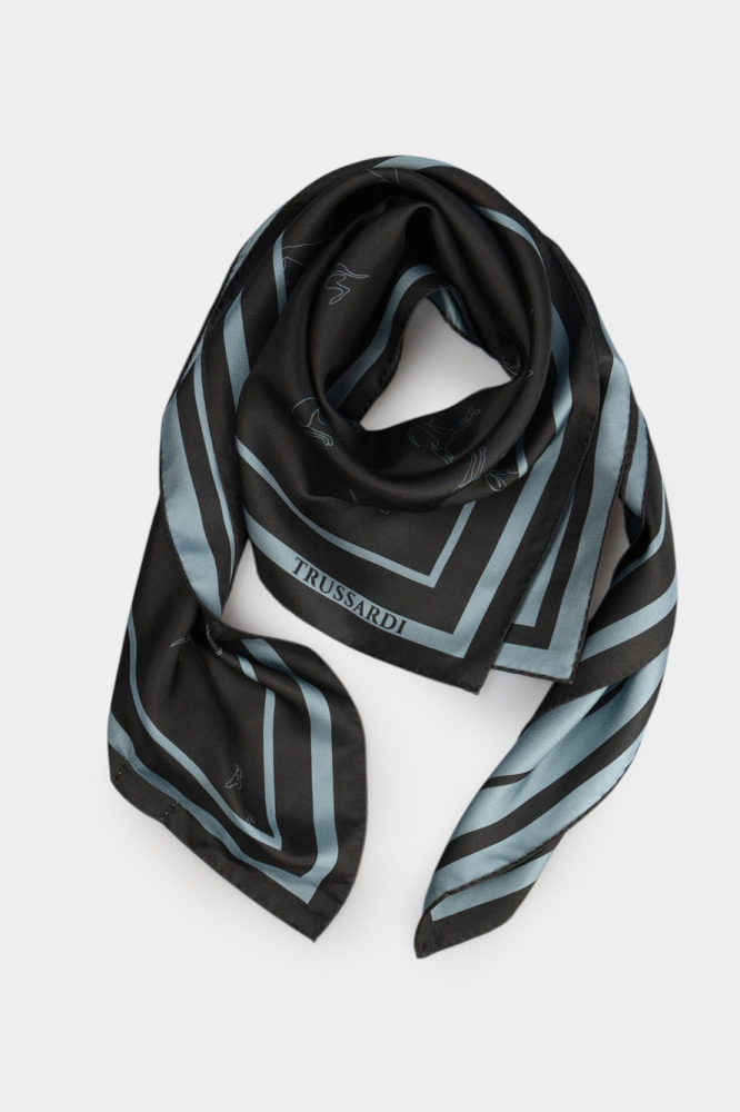 Платок Trussardi