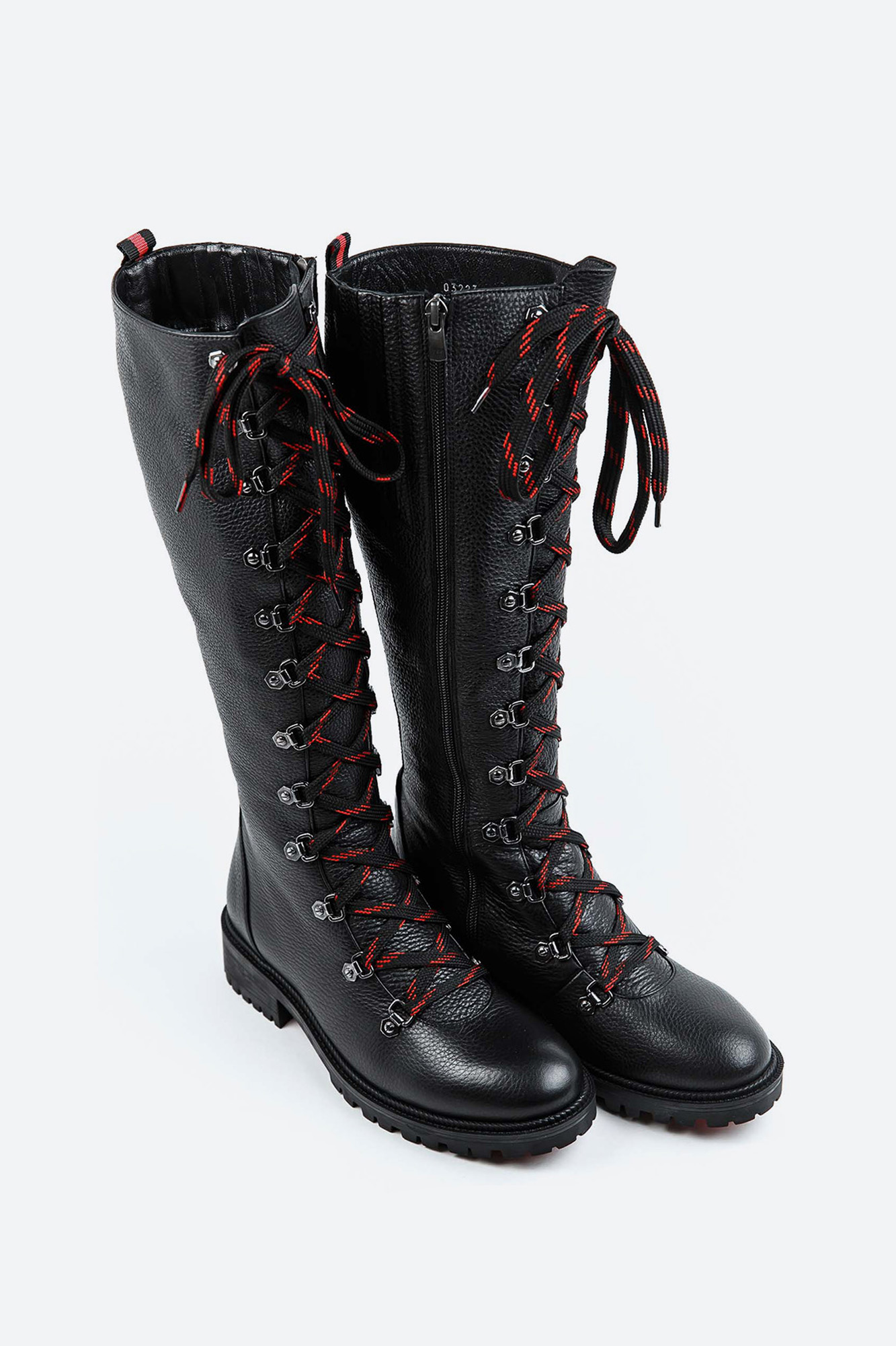 DC03223 Сапоги Marc Cony Черный