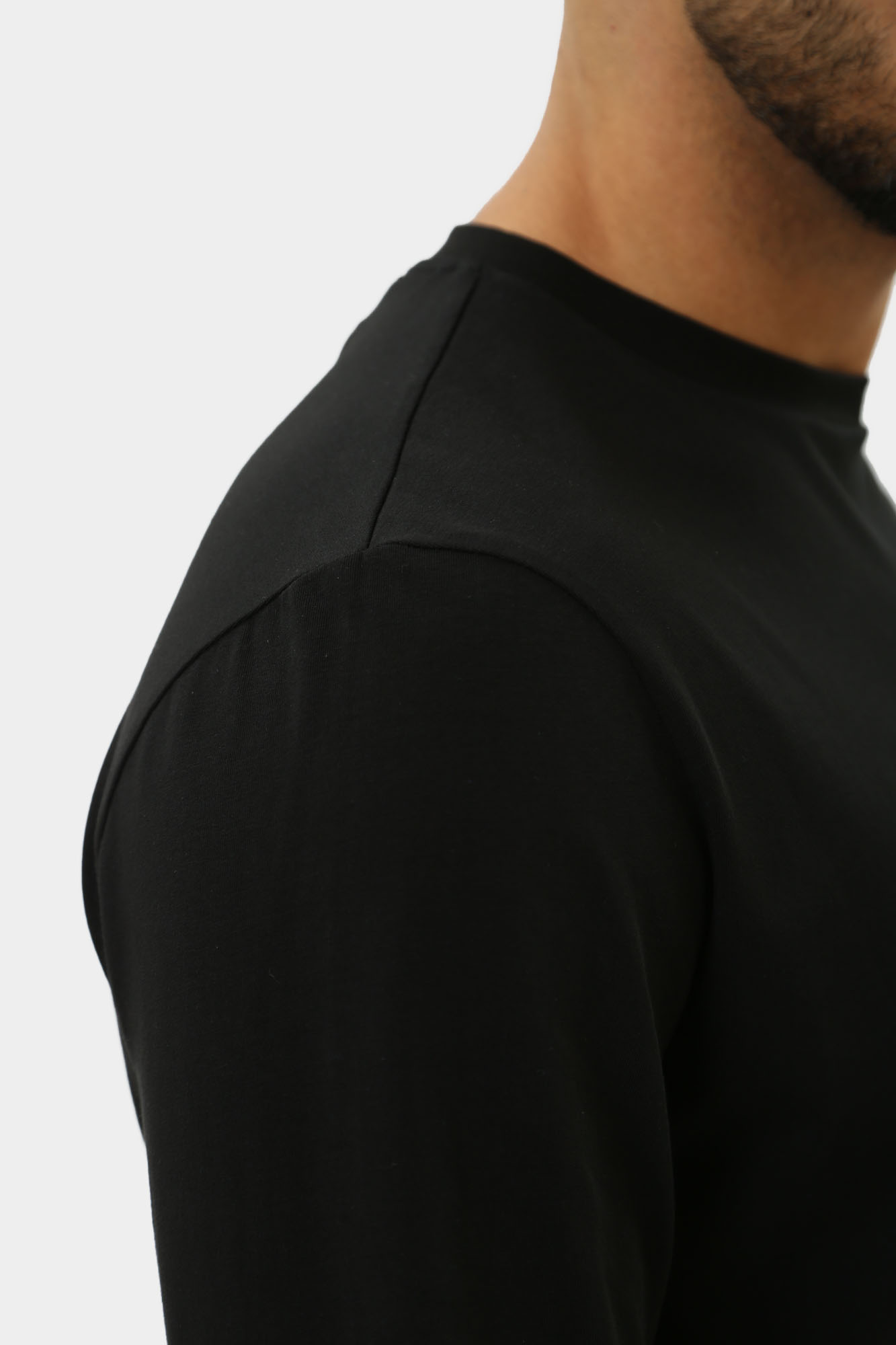 543221_75540 Лонгслив Karl Lagerfeld Черный