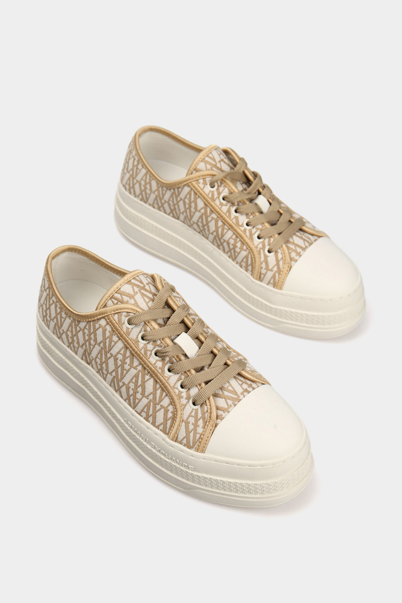 XDX180_XV931 Кеды Armani Exchange Белый