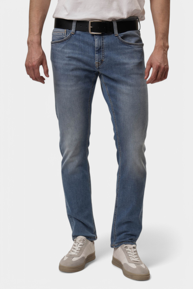 Футболка The Hills  Черный