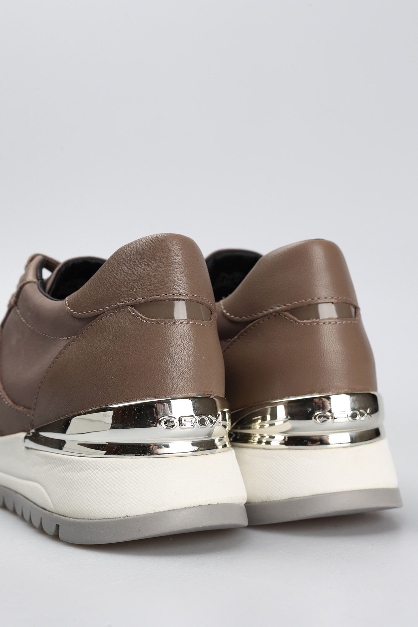 D3500A08522C6 Кроссовки Geox Коричневый