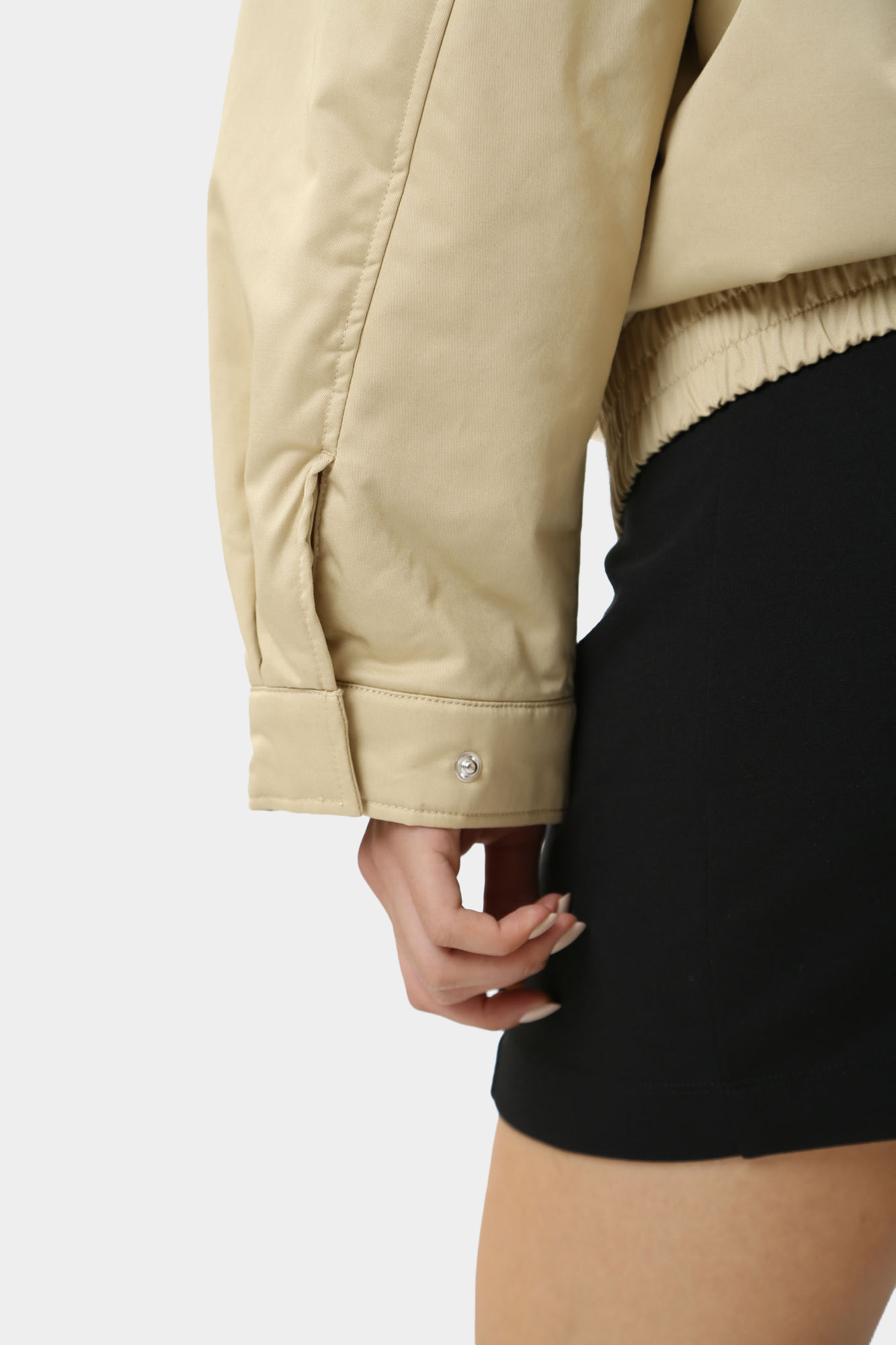 J20J223569 куртка  calvin klein jeans 