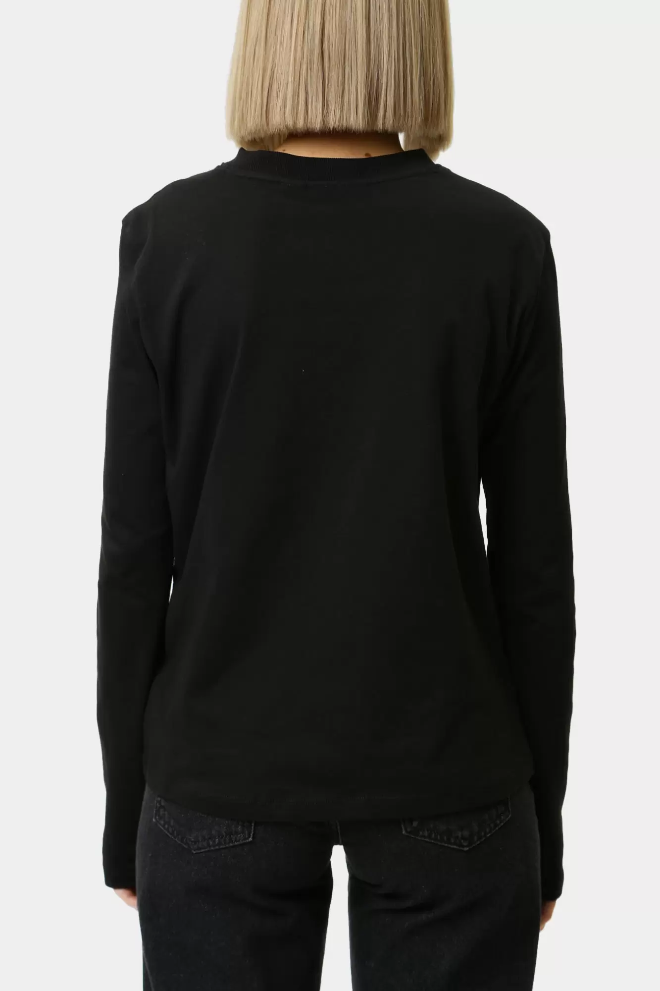 J20J224549 лонгслив calvin klein jeans 