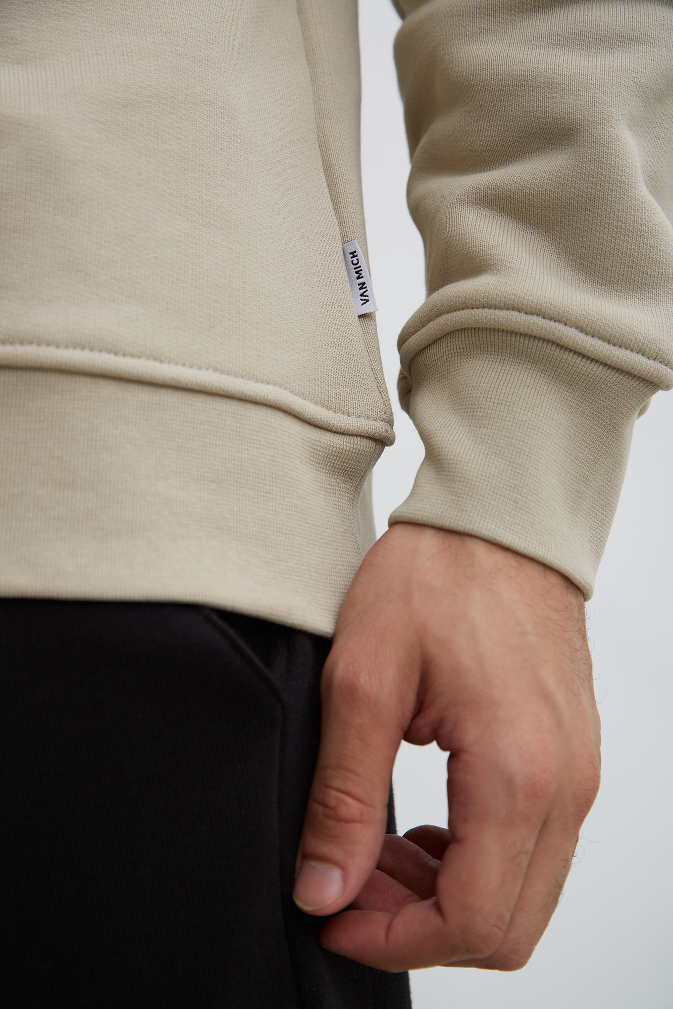 VM-231-22-035 Худи Van Mich Бежевый