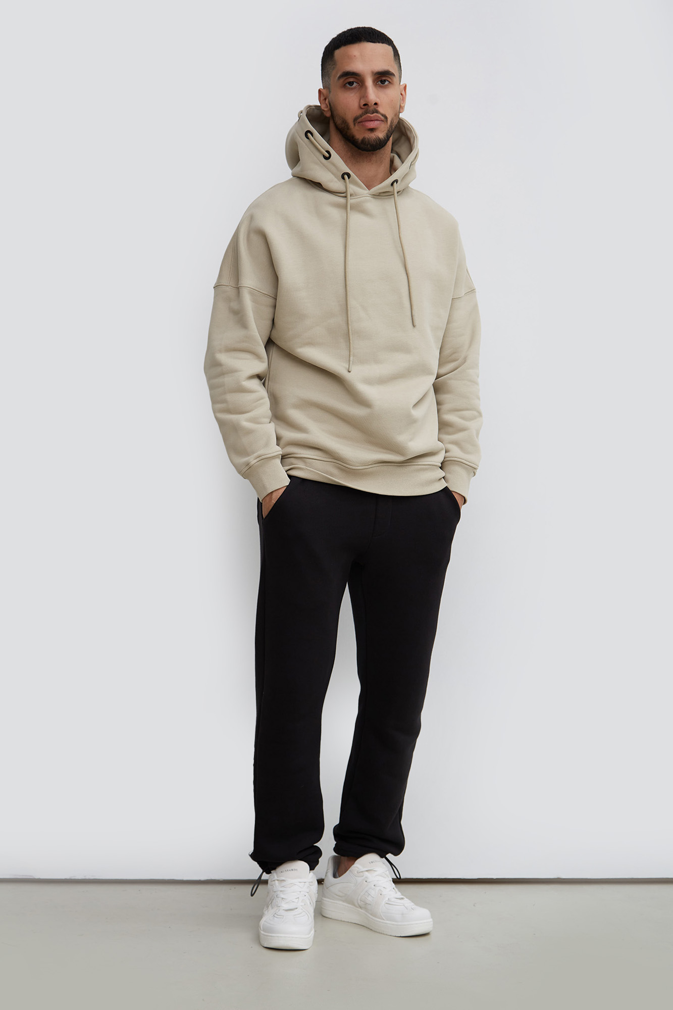 VM-231-22-035 Худи Van Mich Бежевый