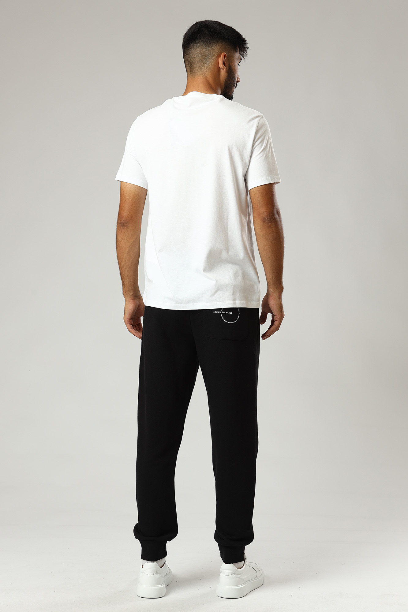 6LZPAC_ZJBXZ Брюки спортивные джоггеры Armani Exchange Черный