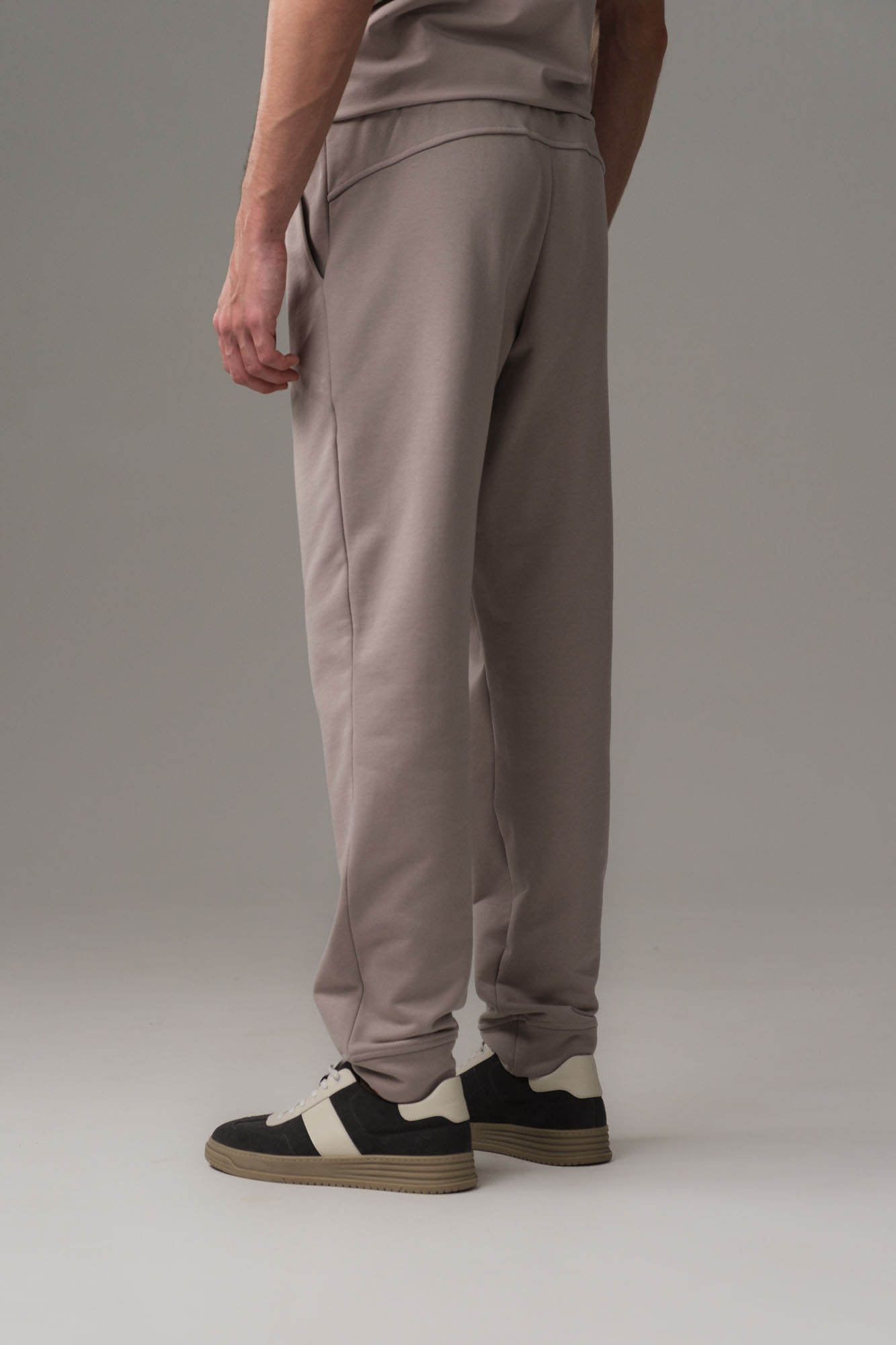 M-251-P-20-0069 Брюки спортивные The Hills Бежевый