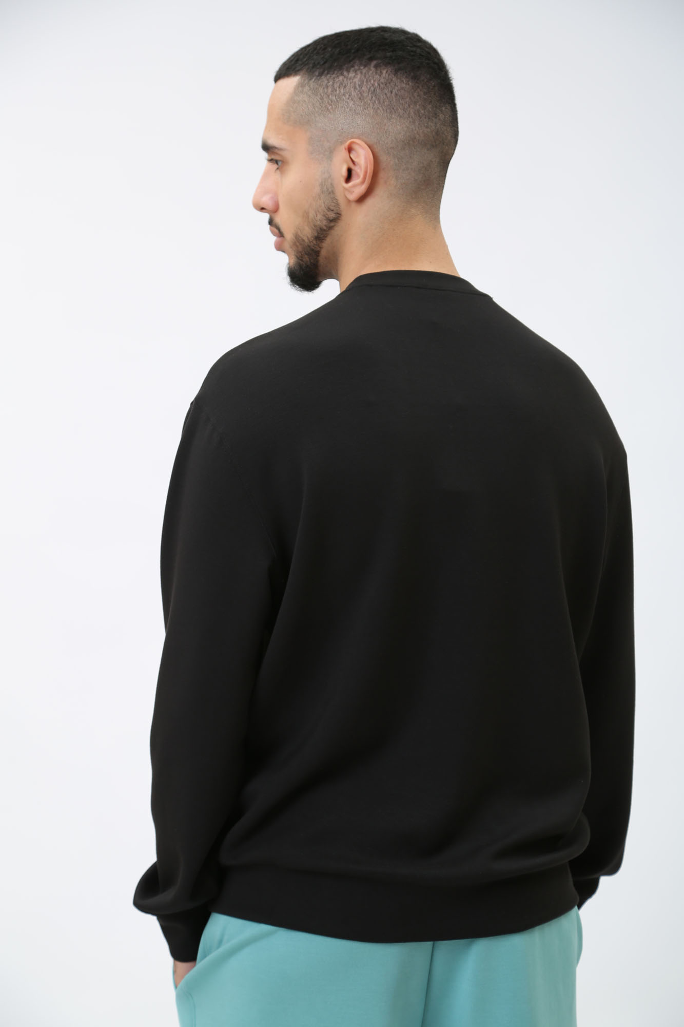 3DZMJE_ZJZDZ Свитшот Armani Exchange Черный