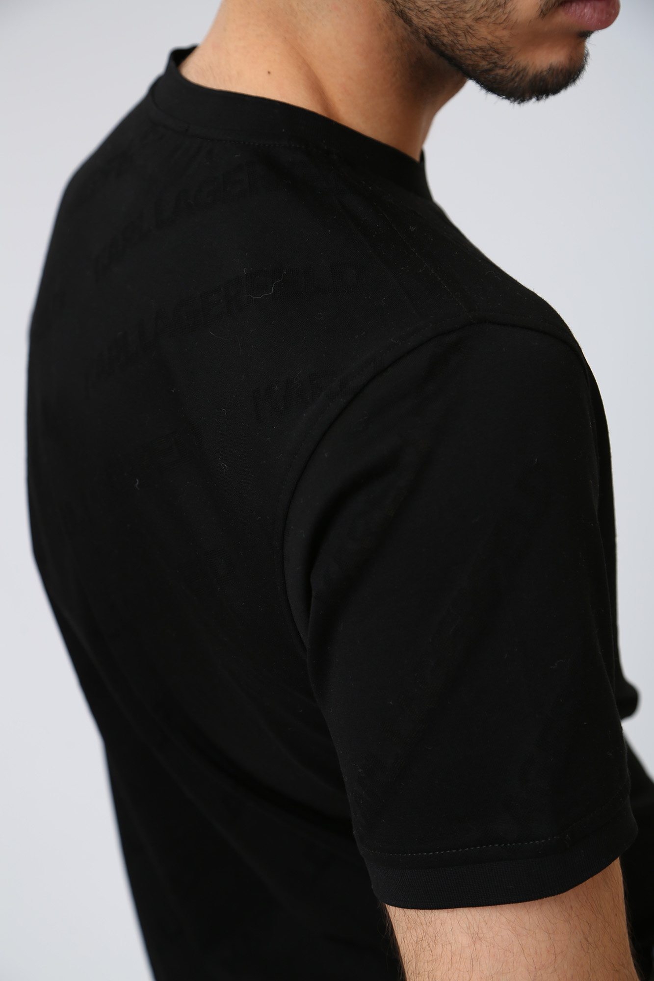 532201_755005 Футболка Karl Lagerfeld Черный