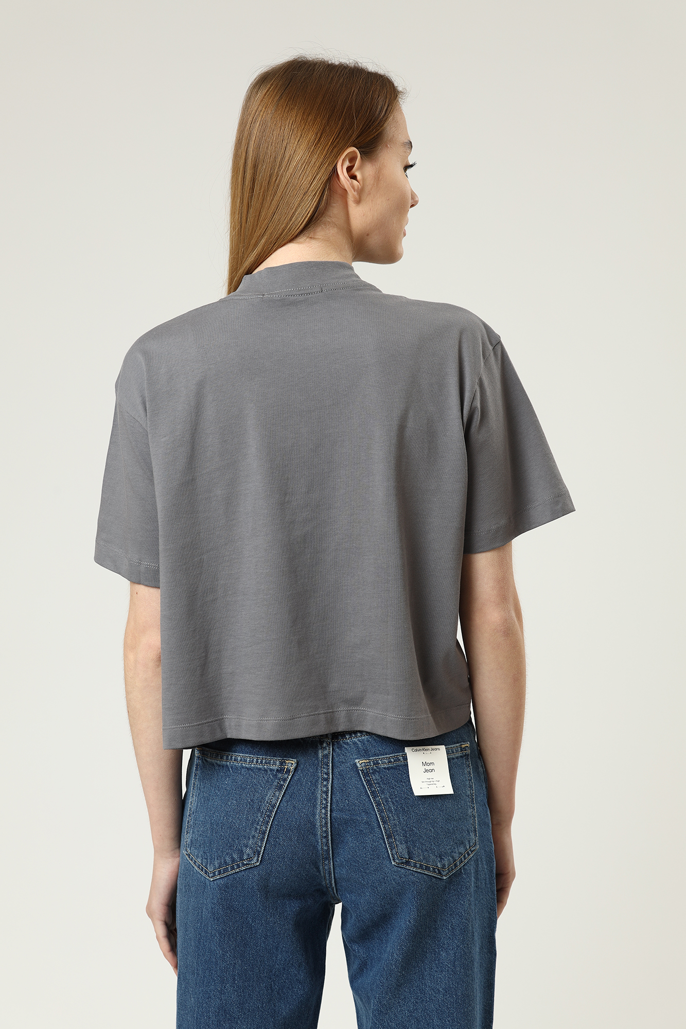 J20J217712 футболка кроп-топ calvin klein jeans calvin klein jeans 