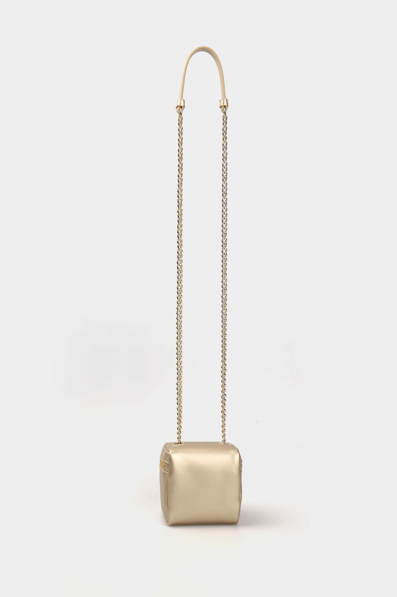 XW000332_AF12153 Сумка Armani Exchange Золотой