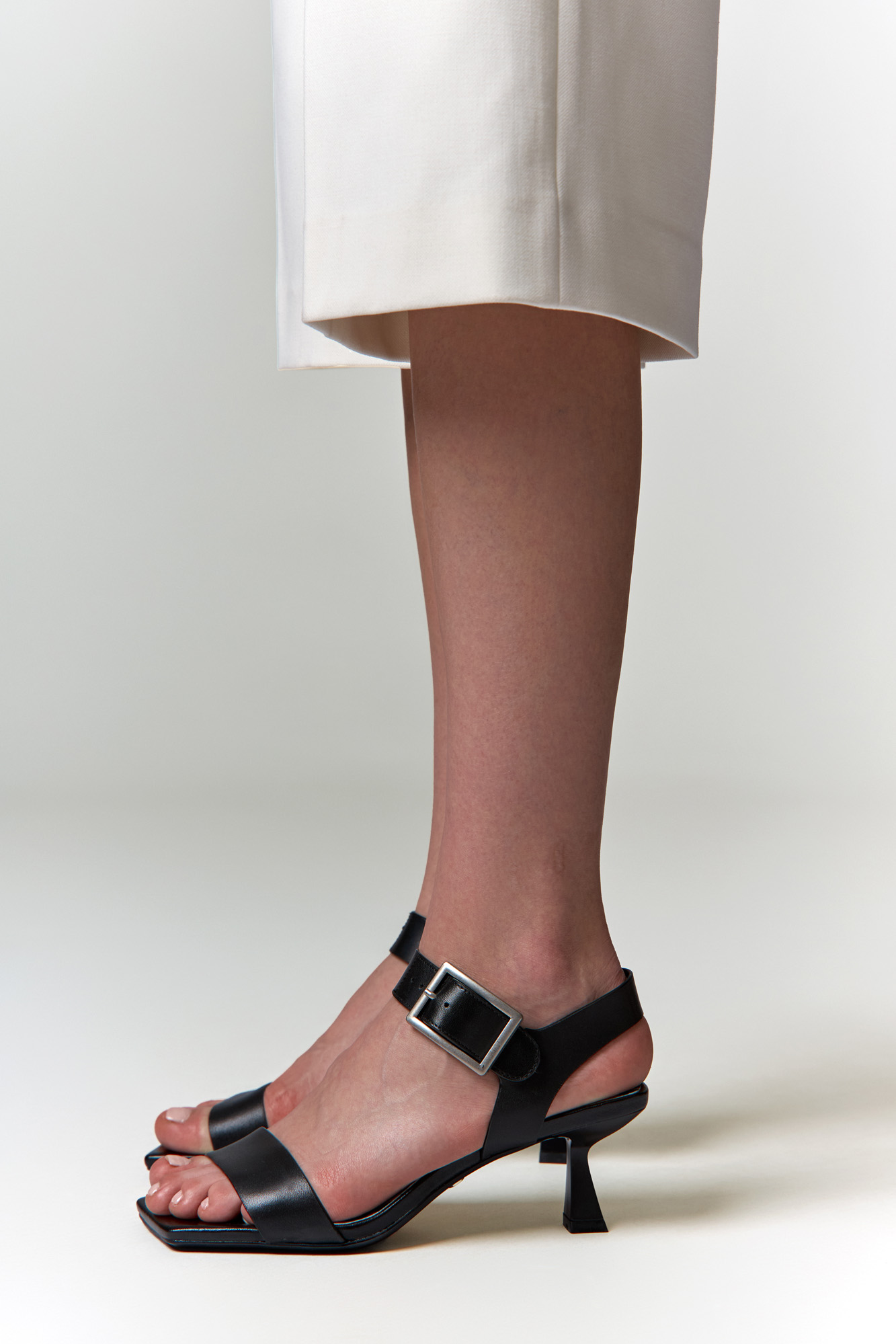 5103-965-41 Босоножки Marc Cony Черный