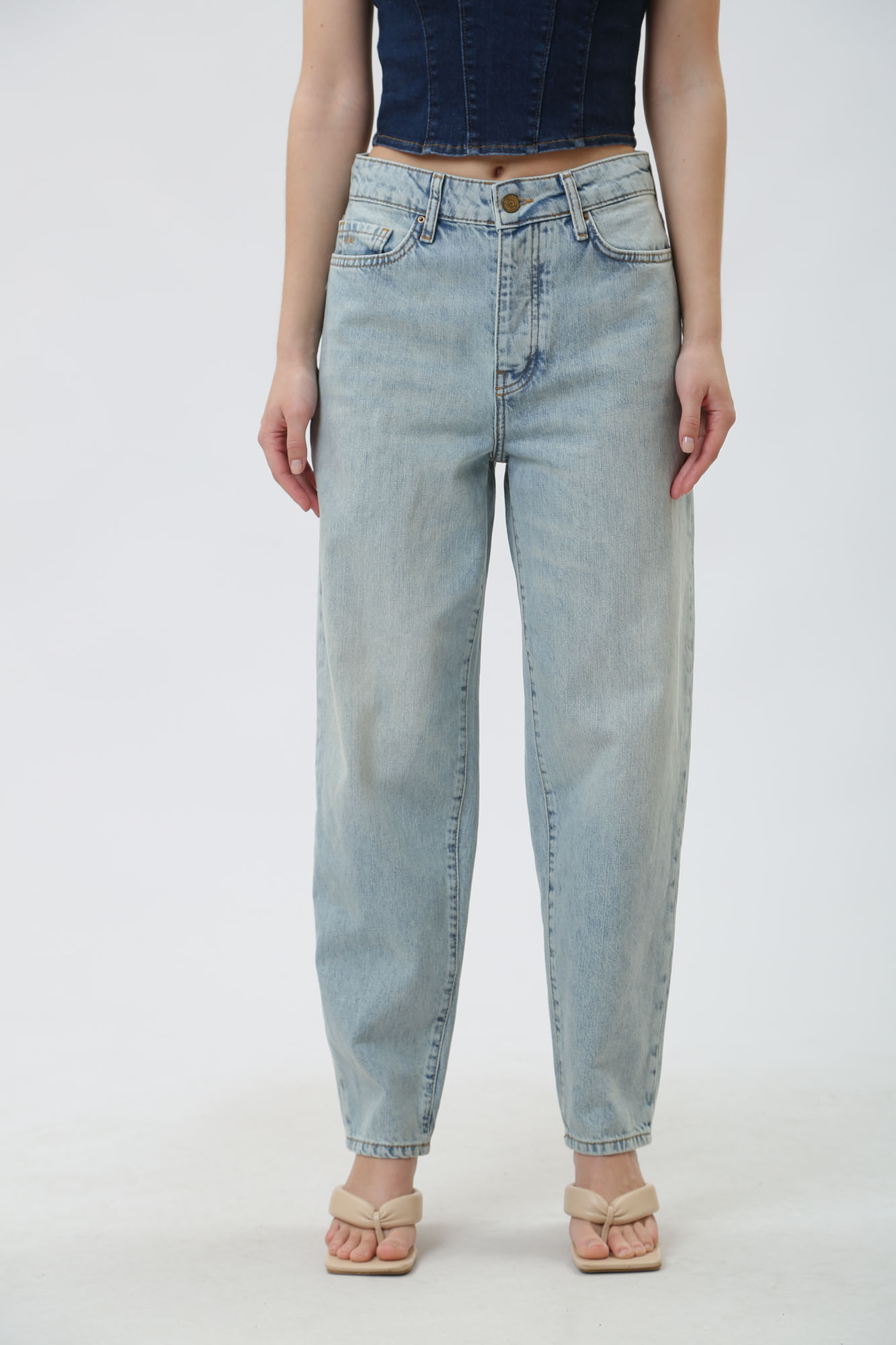 3DYJ51_Y27CZ брюки джинсовые armani exchange 