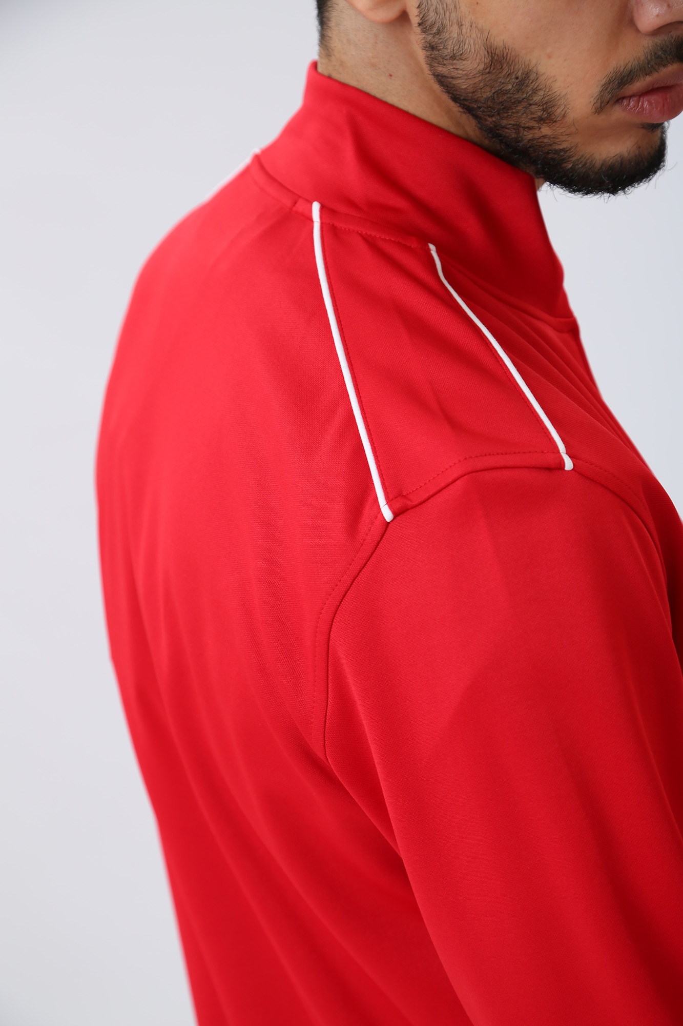 532905_705426 Толстовка Karl Lagerfeld Красный