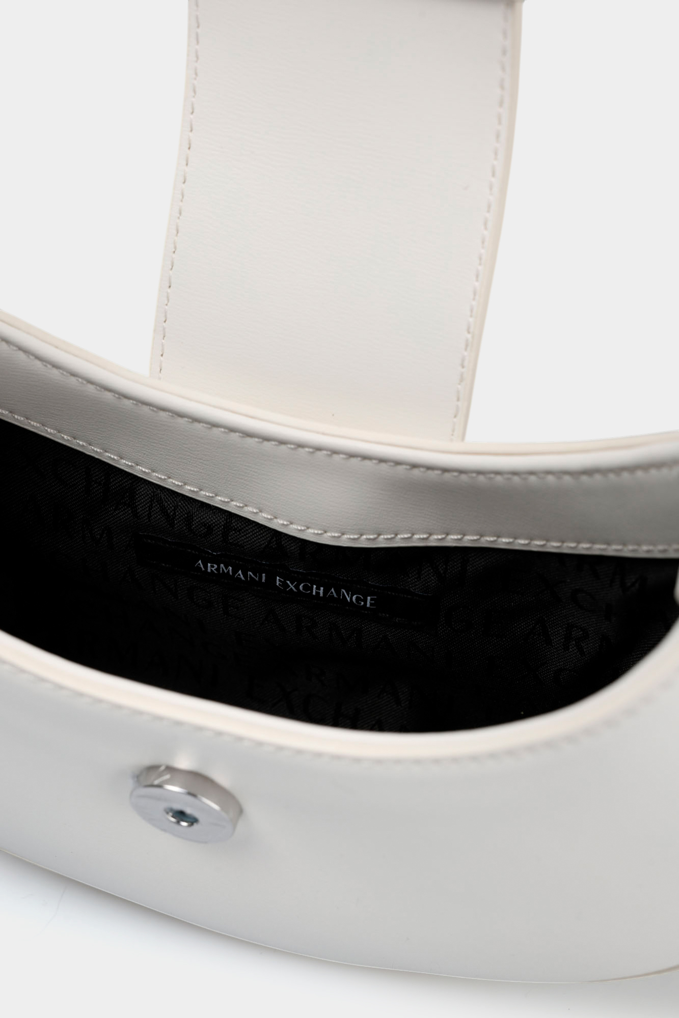 XW002566_AF12039 Сумка Armani Exchange Белый