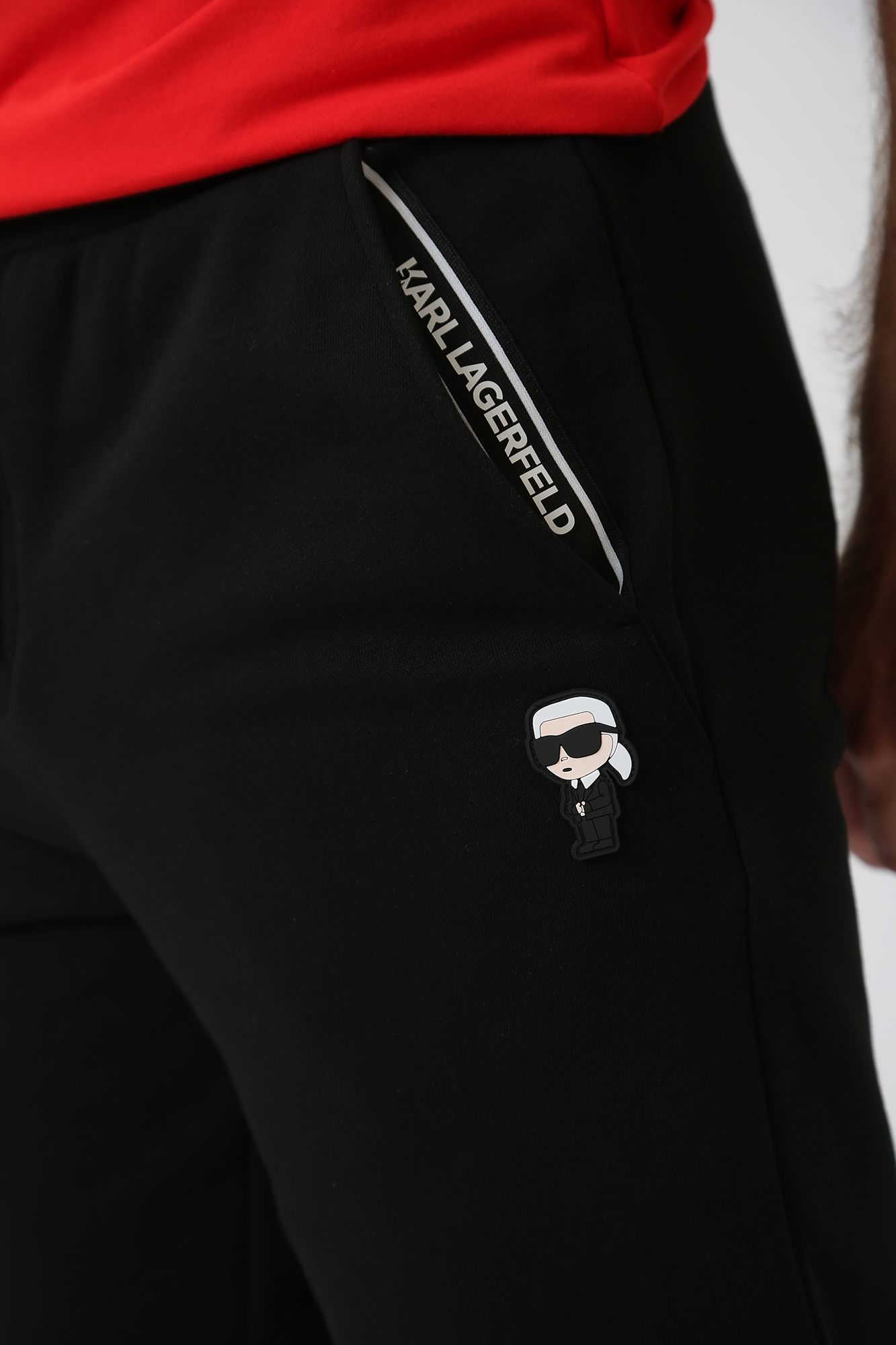 500900_705897 Шорты трикотажные Karl Lagerfeld Черный