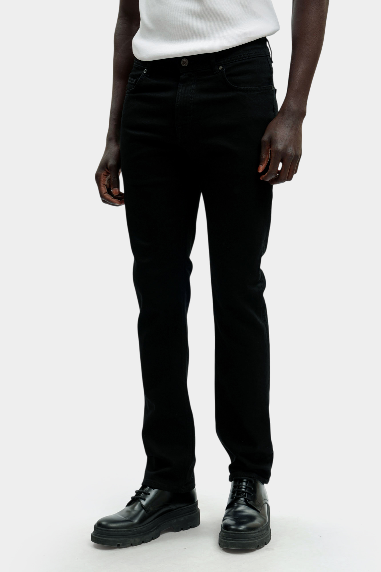 500890_265501 Джинсы Karl Lagerfeld Черный