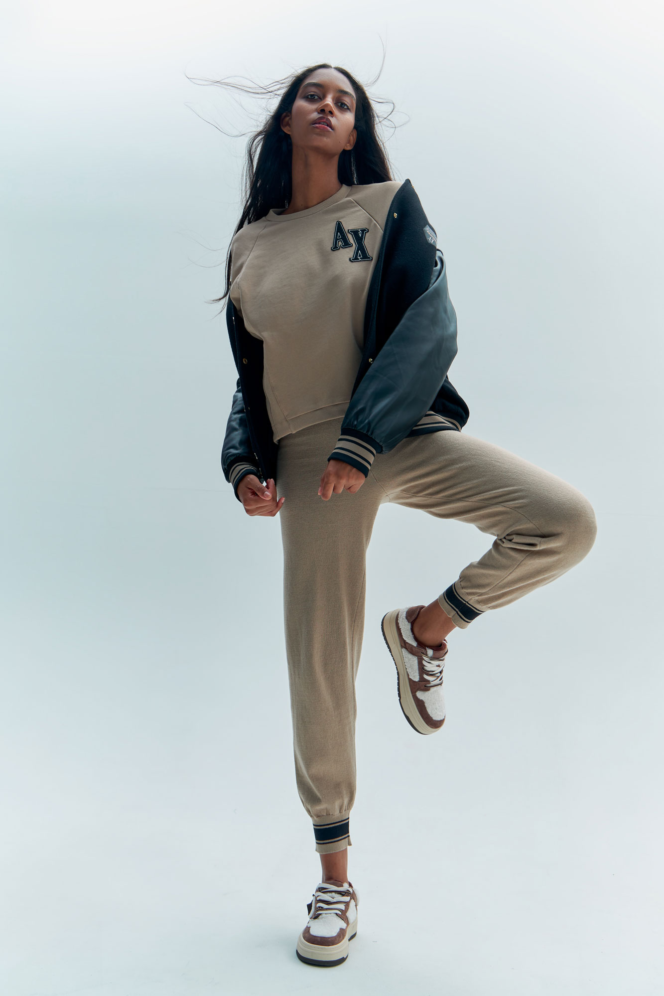 Свитшот Armani Exchange Бежевый