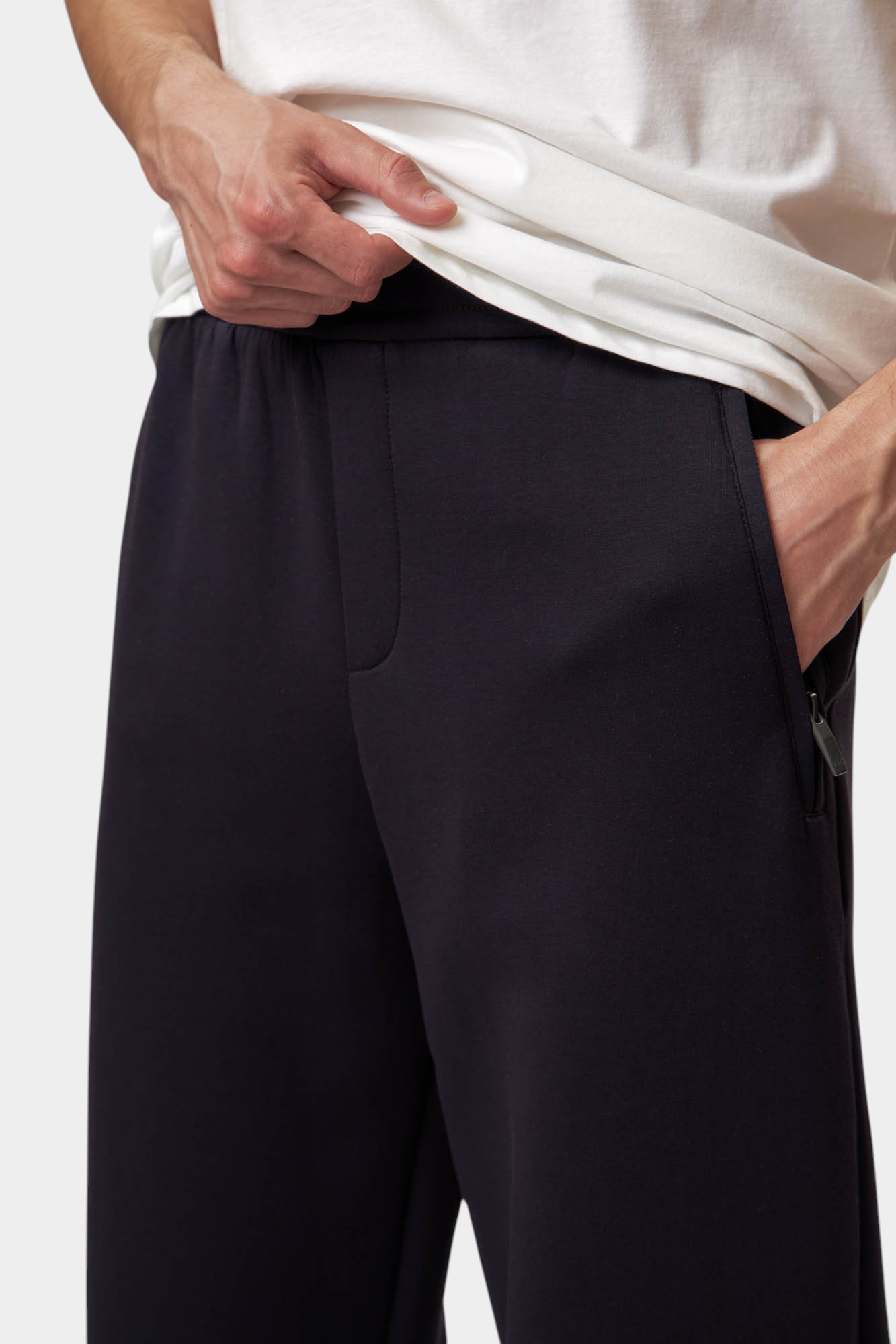 XM000461_AF10818 Брюки спортивные Armani Exchange Синий