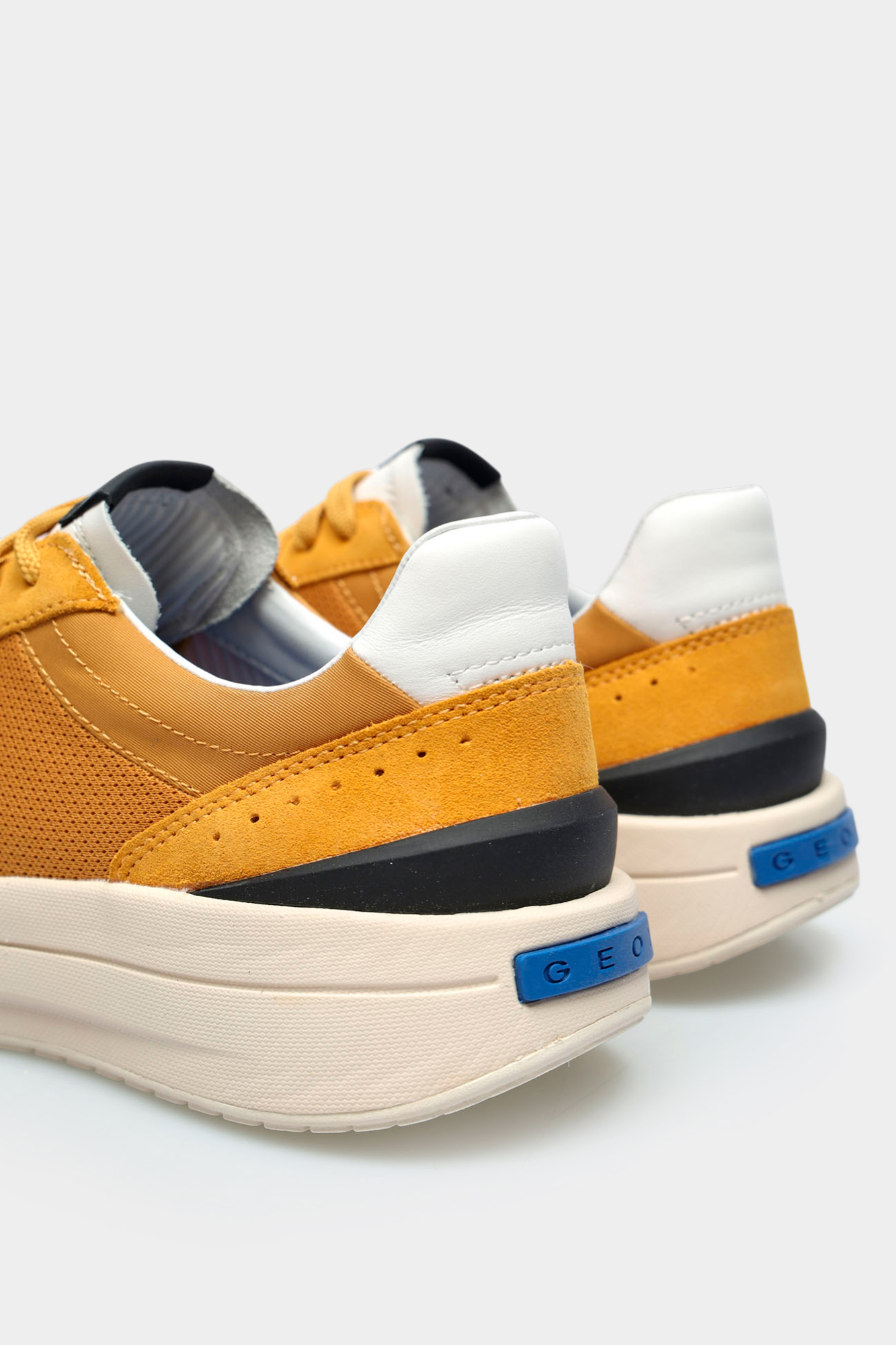 U656KA02214C2000 Кроссовки Geox Желтый