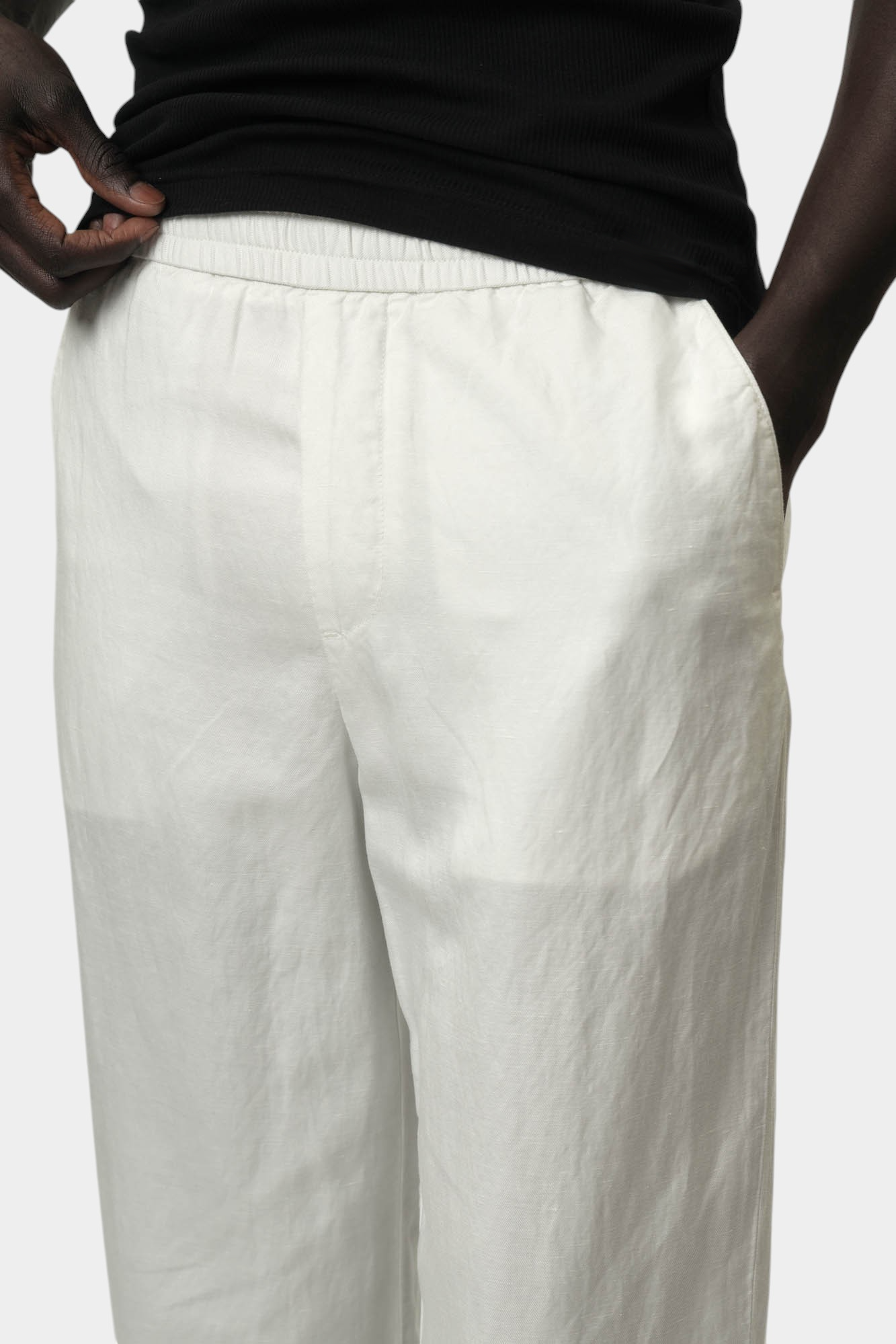 XM000655_AF13180 Брюки льняные Armani Exchange Белый