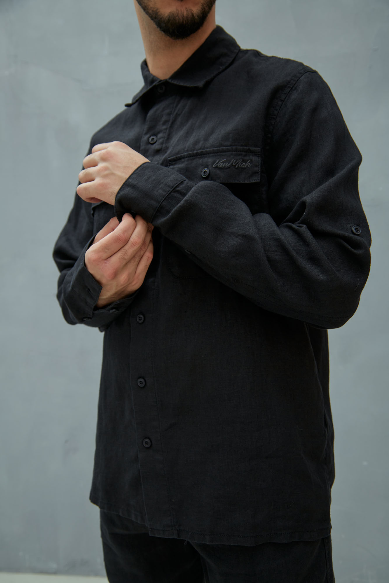 VM-OMA-55-007 Рубашка льняная Van Mich Черный