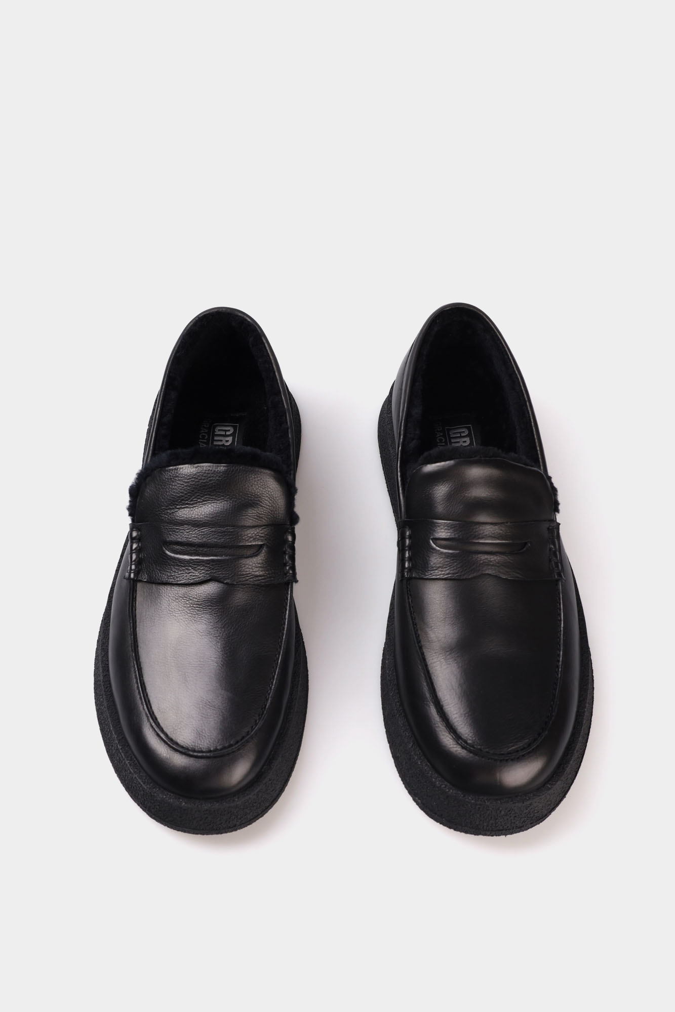 V5312-18 Лоферы Graciana Черный