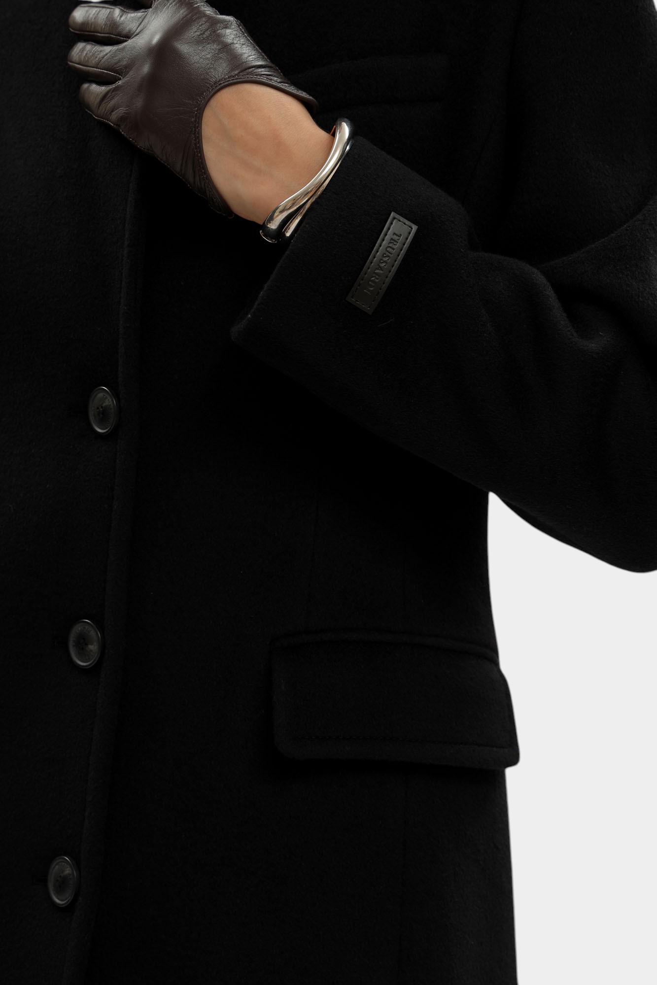 8918A000320N-WC401T43-08XU пальто trussardi 