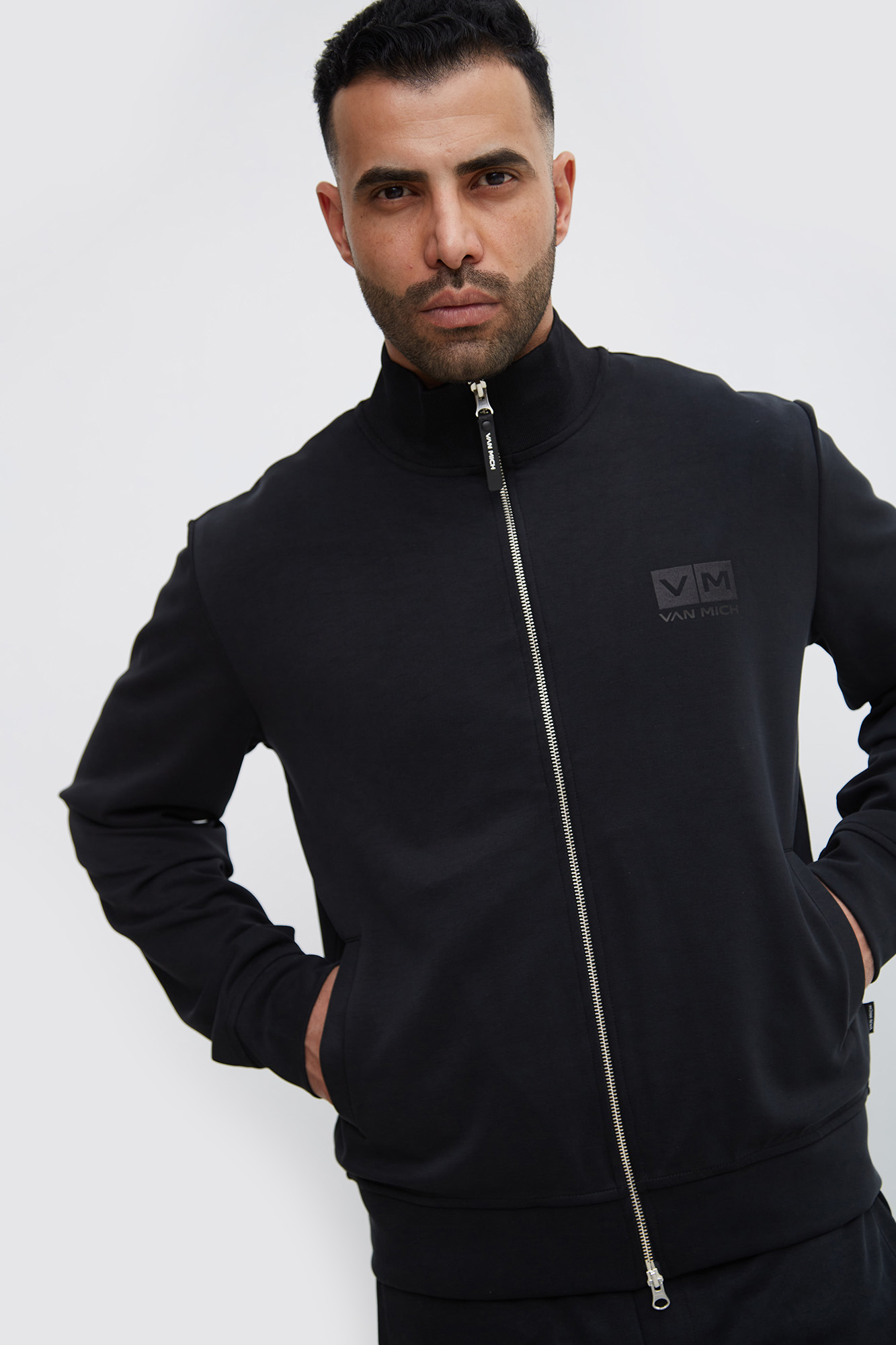 VM-231-53-020 Толстовка Van Mich Черный