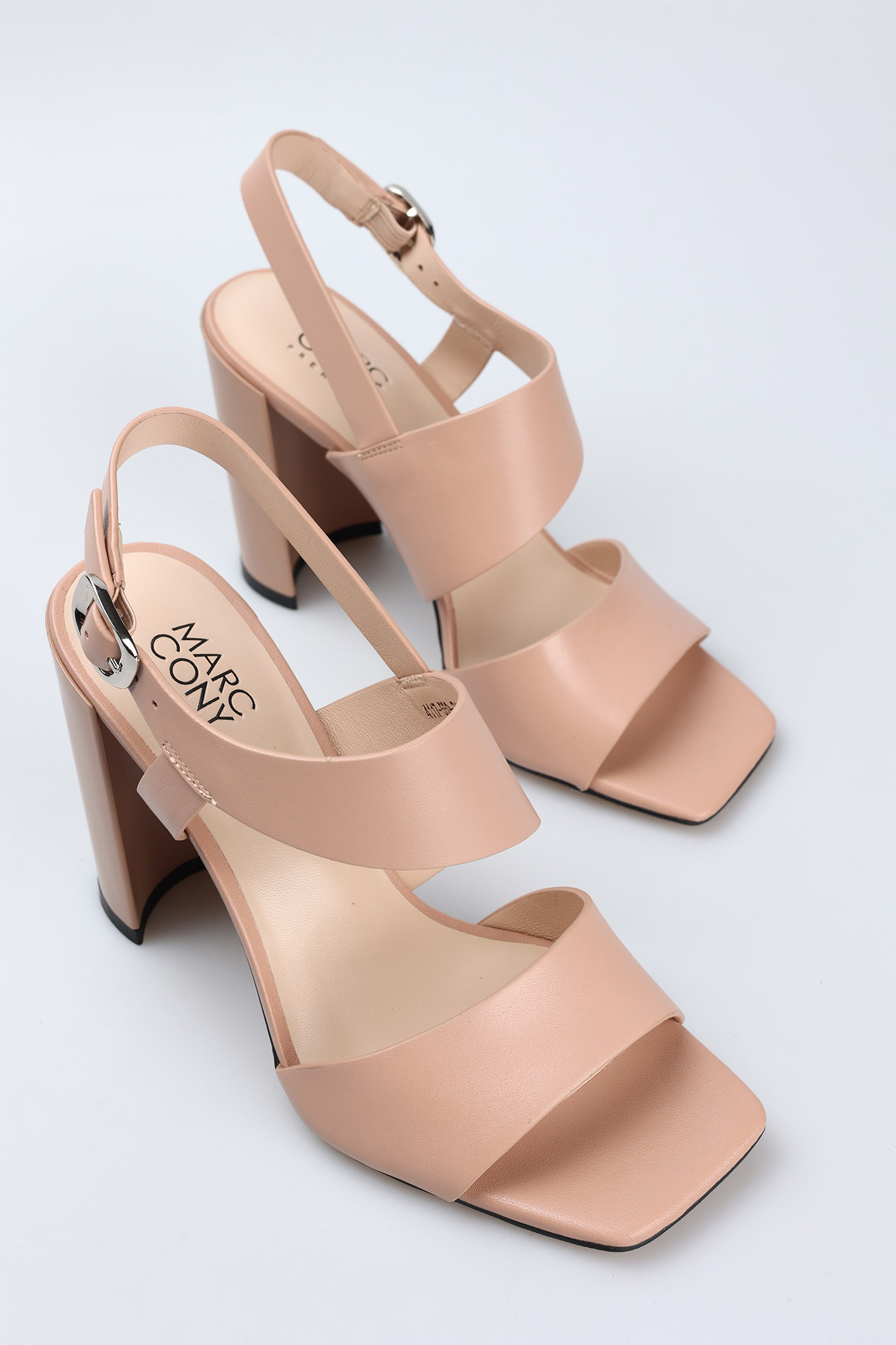 Босоножки Marc Cony