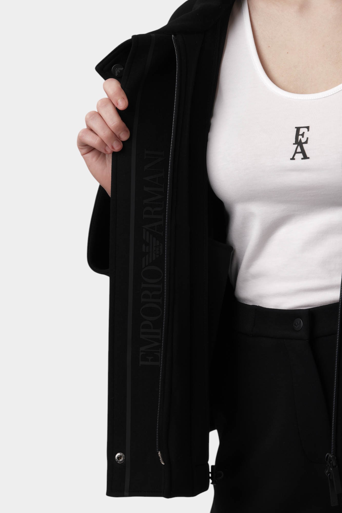 EW000473_AF12910 ветровка emporio armani 