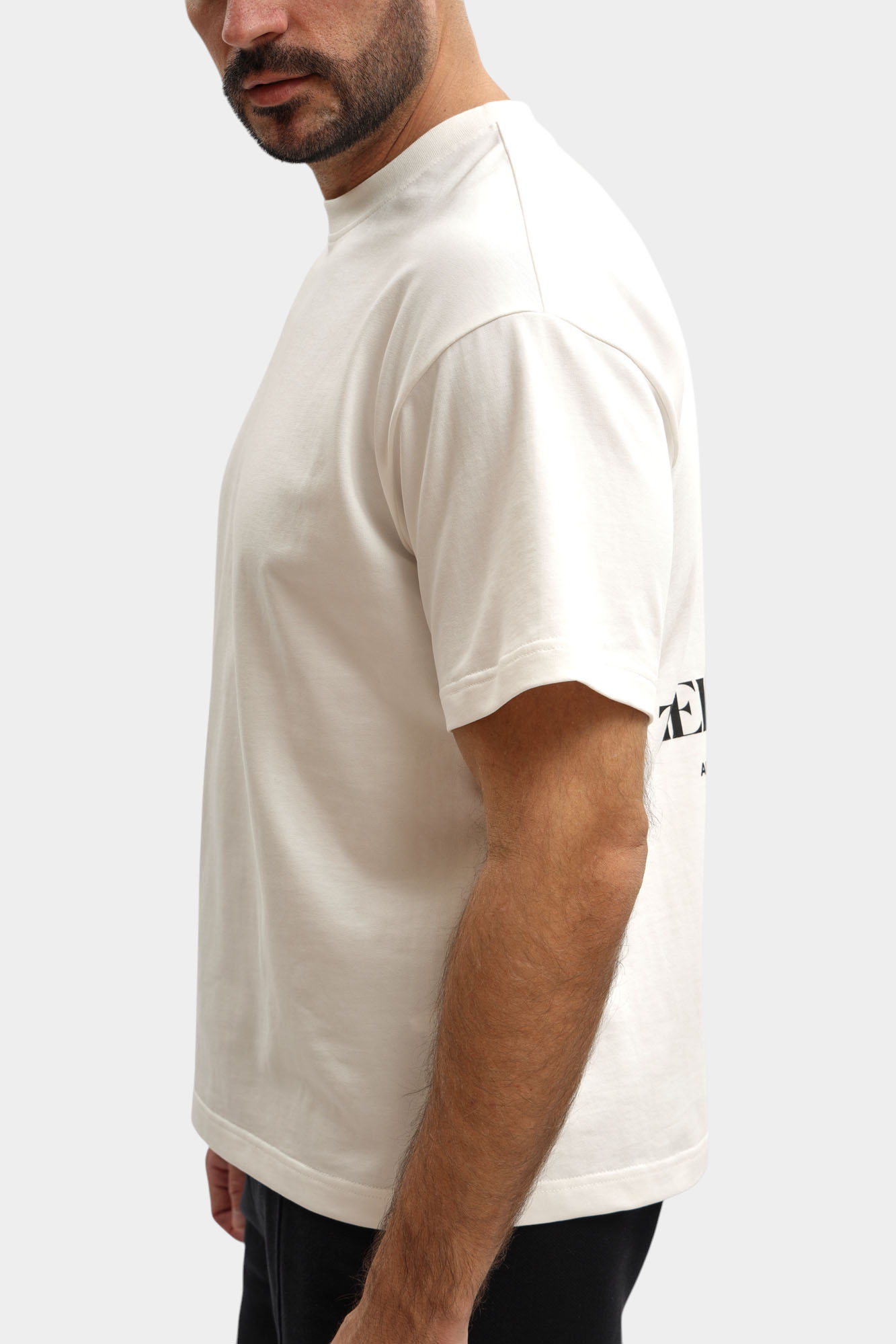 M-261-THT-22-1407 Футболка The Hills Молочный