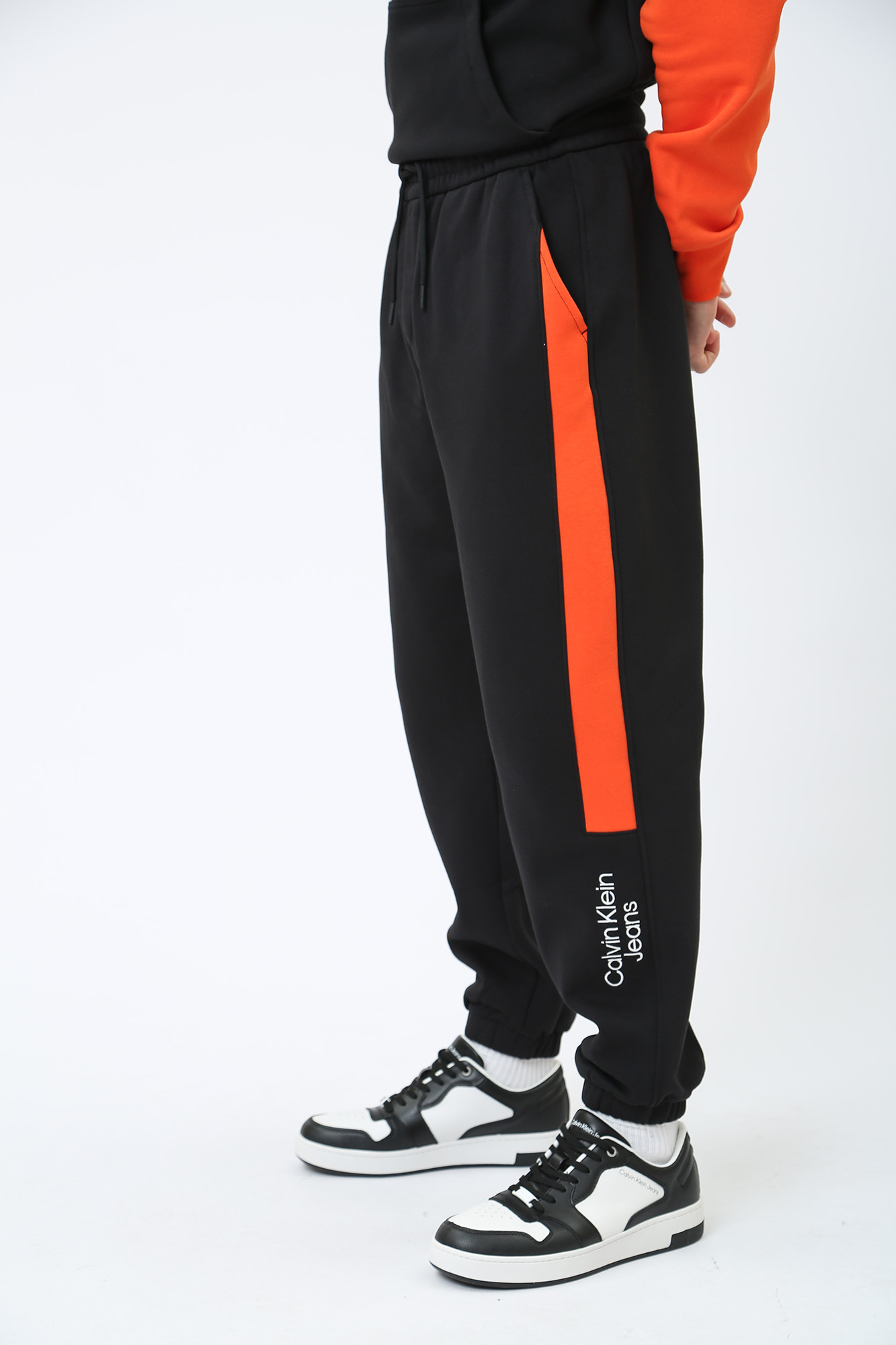 J30J322045 Брюки спортивные Calvin Klein Jeans Черный