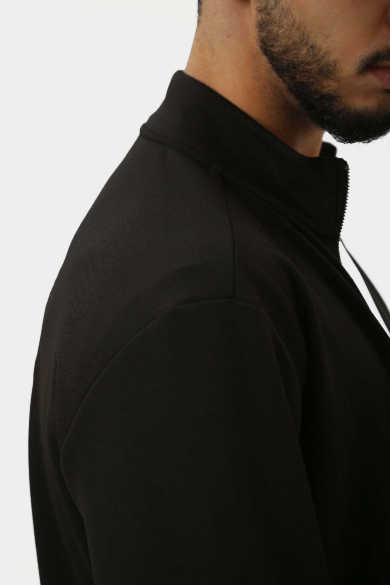 6DPM83_PJZKZ_1200 Толстовка EA7 Черный