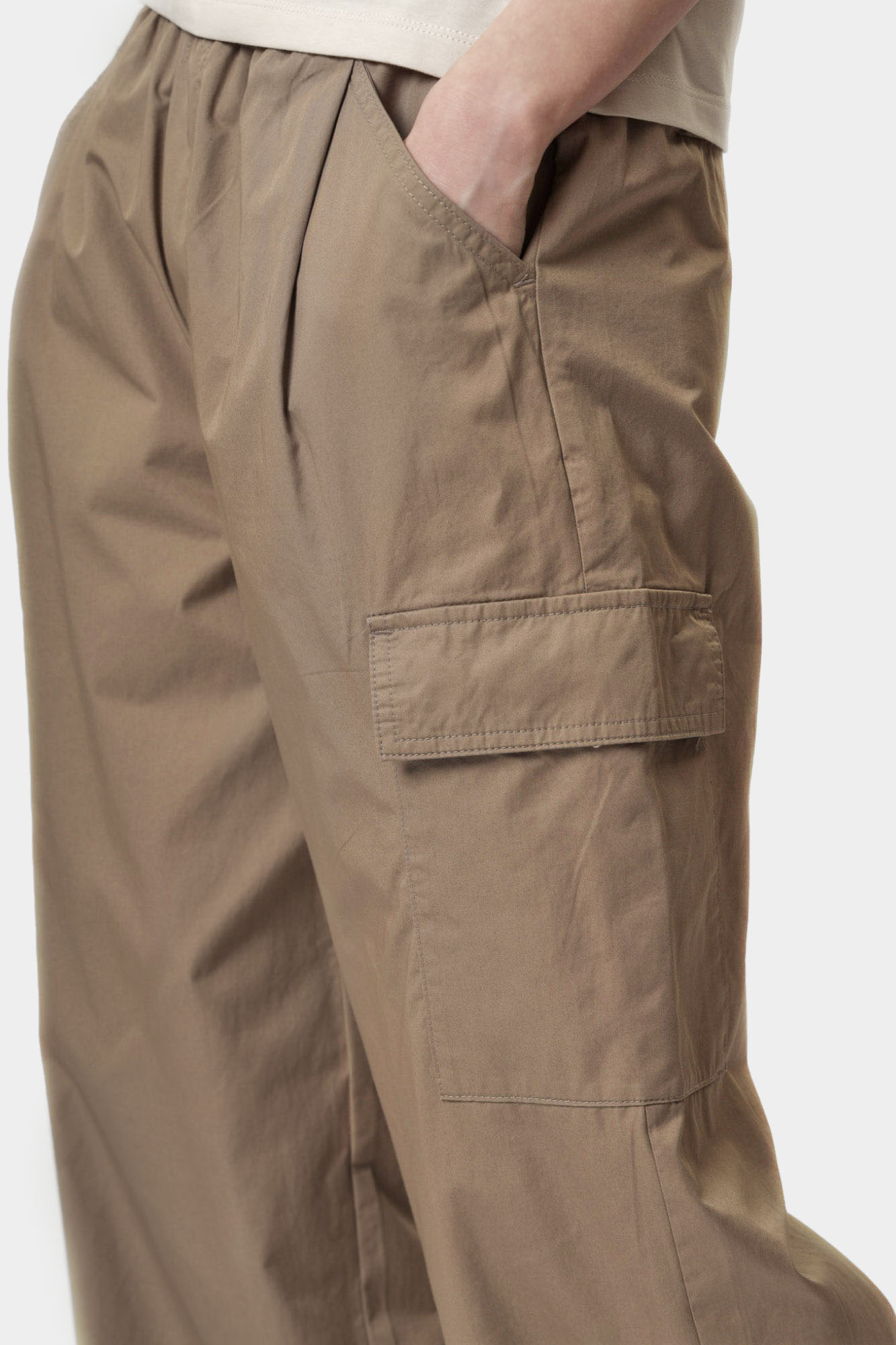 J20J224847 брюки calvin klein jeans 