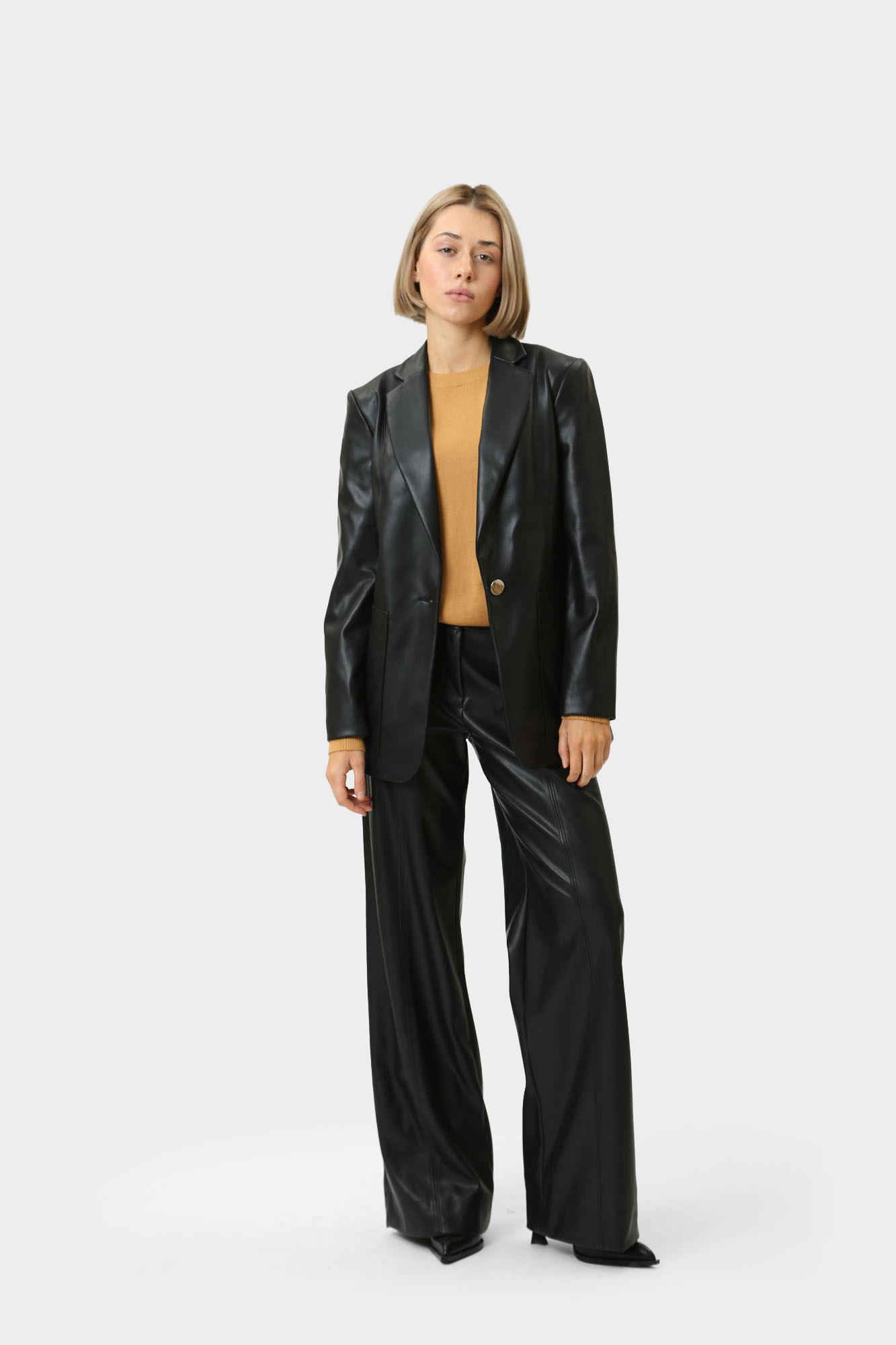 6DYG23_YNNNZ пиджак кожаный armani exchange 