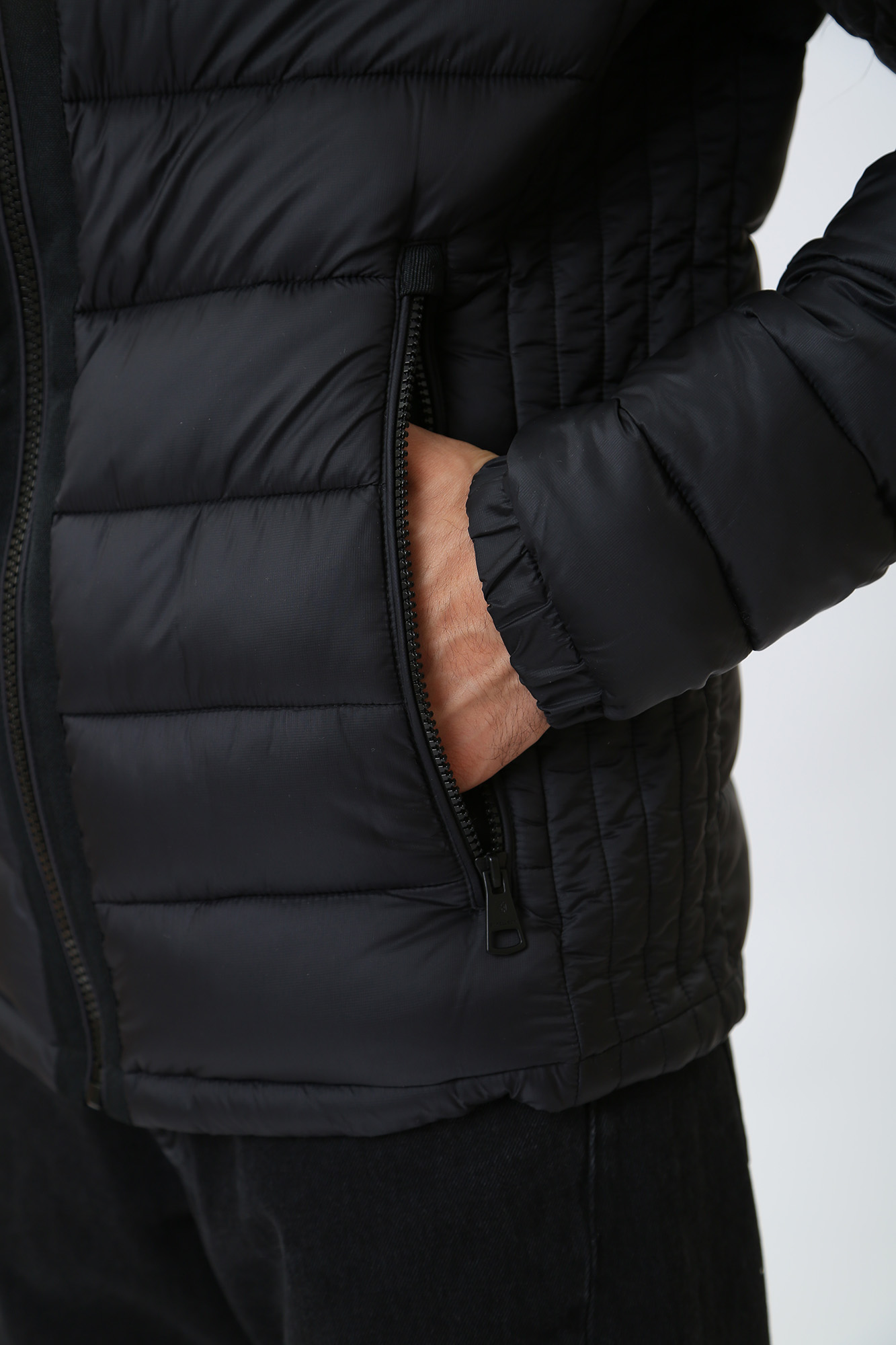 30037358_10015866 Куртка Strellson Черный