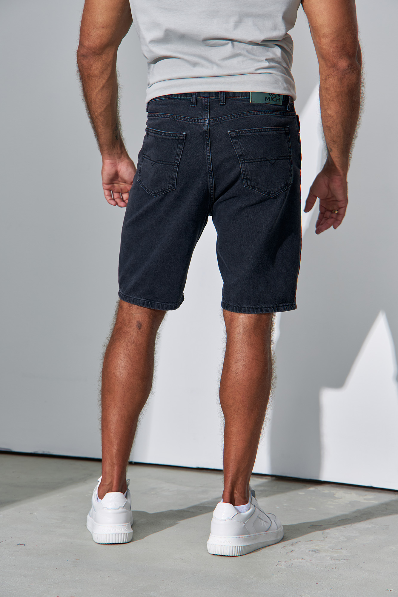 VM-231-33-067 Шорты джинсовые Van Mich Синий