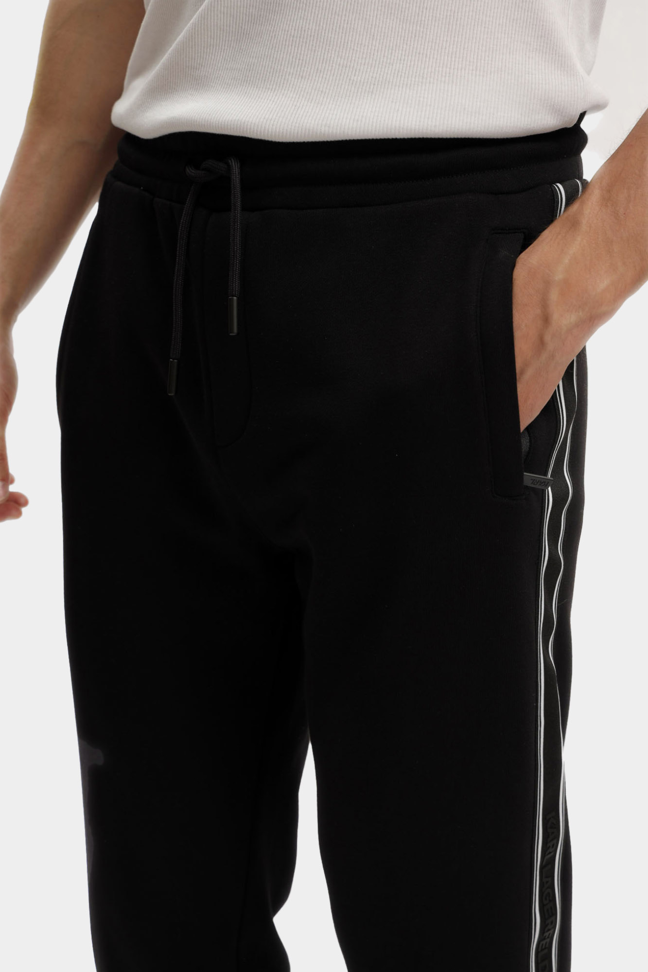 553910_705034 Брюки спортивные Karl Lagerfeld Черный