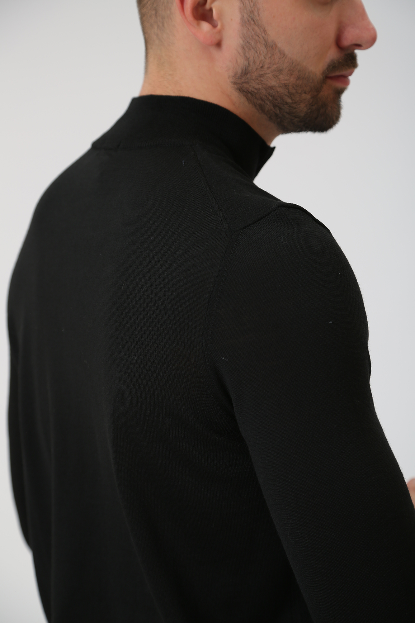 30032746_10012097 Джемпер Strellson Черный