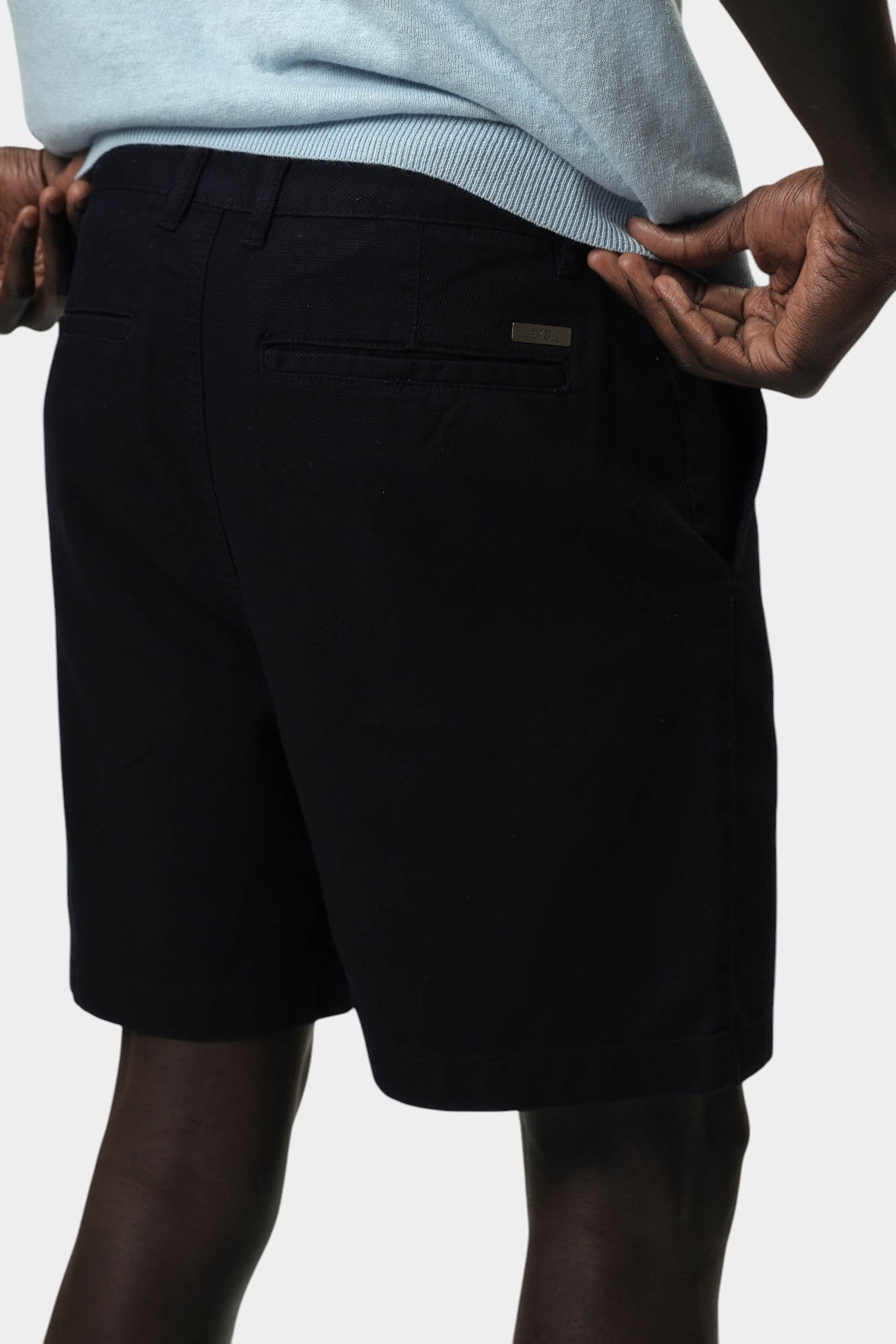 XM000419_AF13179 Шорты Armani Exchange Синий