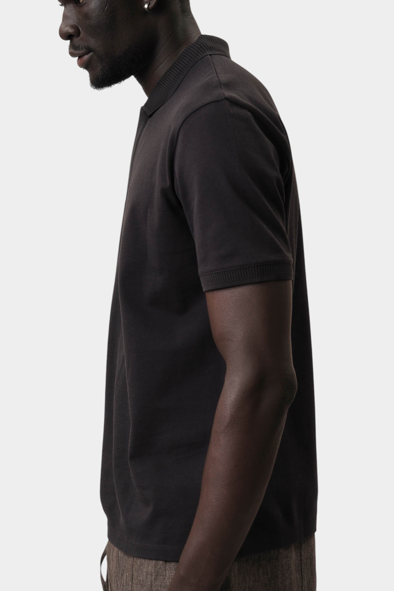 EM000850_AF1 Поло Emporio Armani Черный