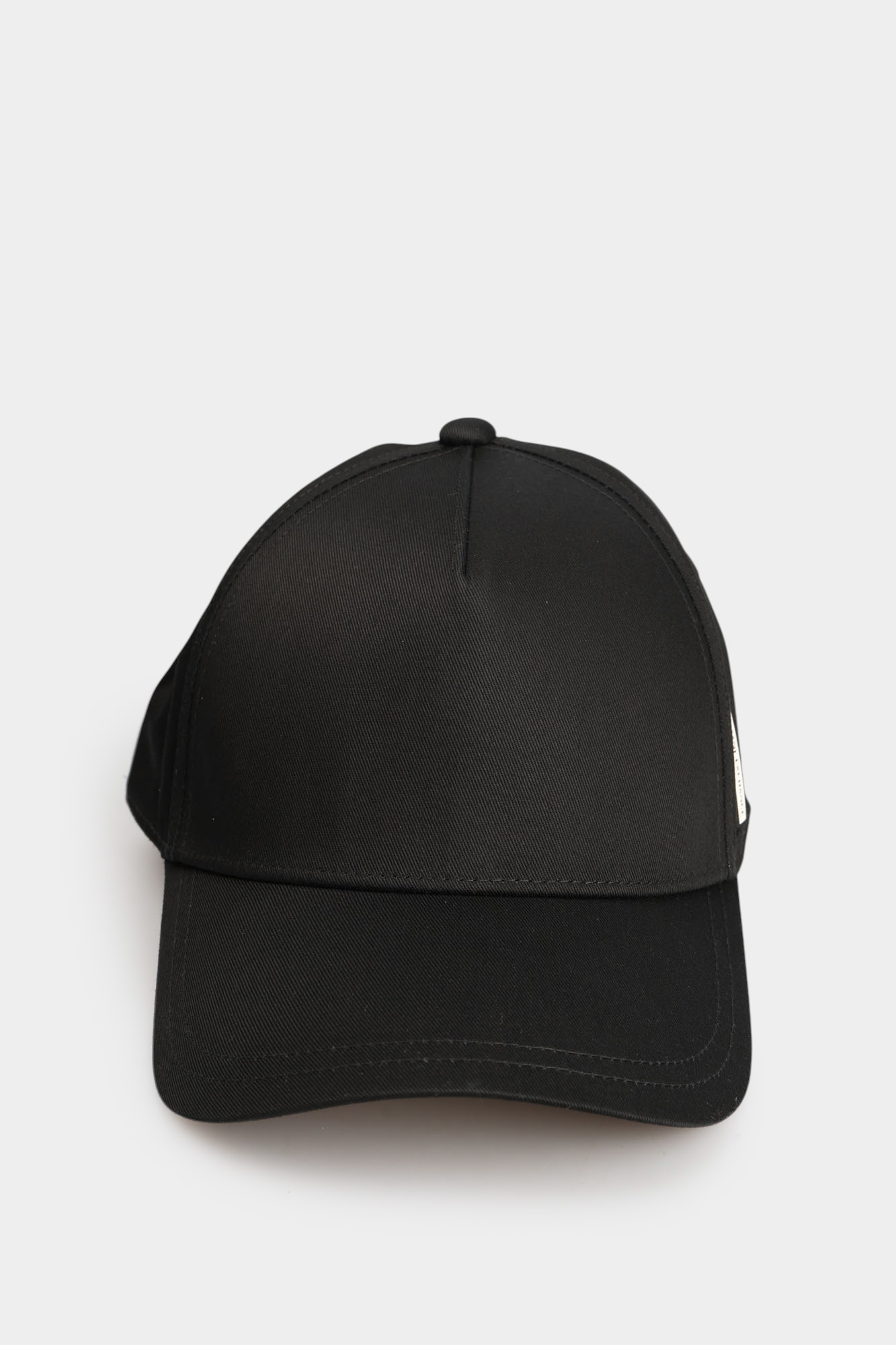 XM001693_AF15502 Кепка Armani Exchange Черный