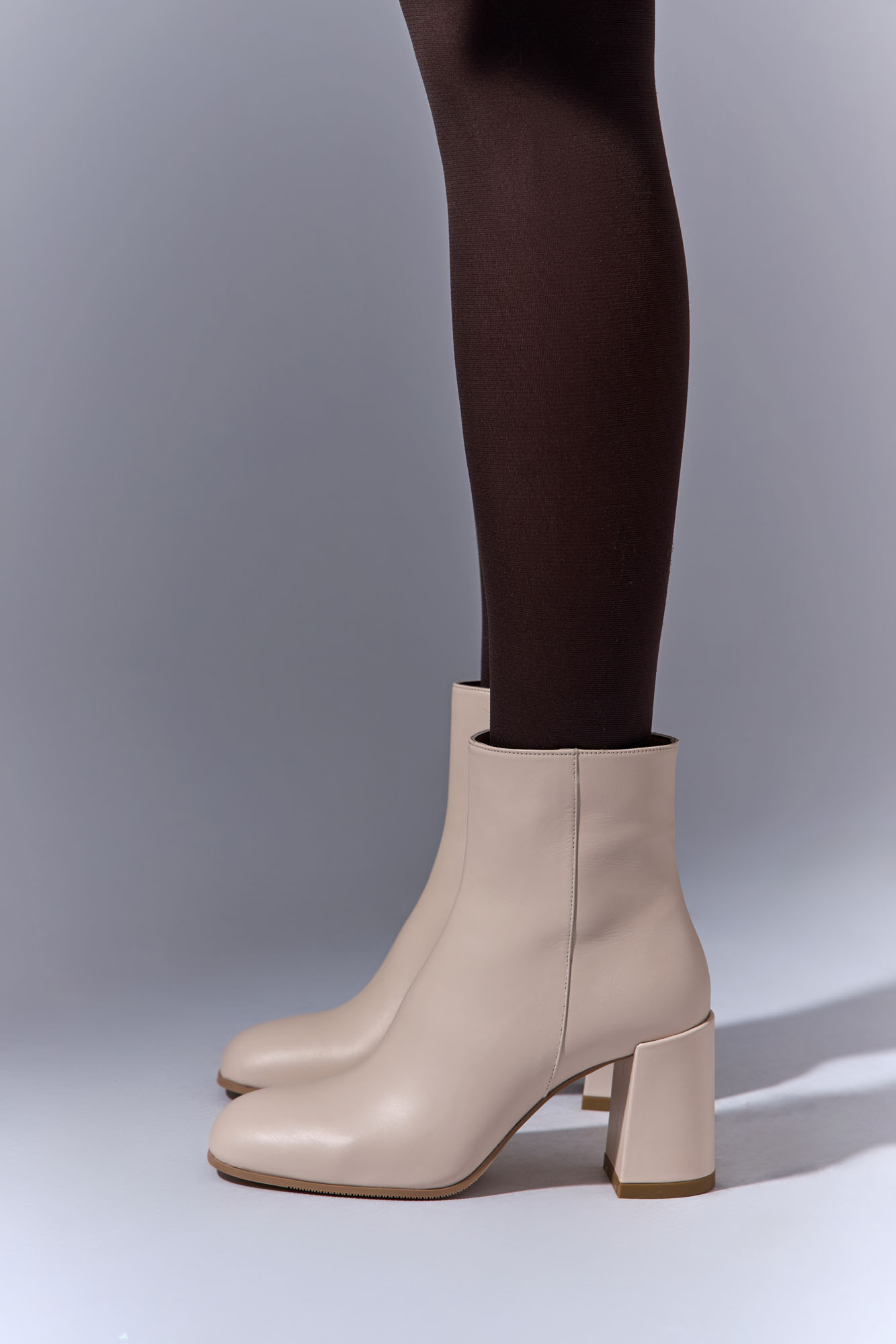 16-127B02 Ботильоны Marc Cony Бежевый