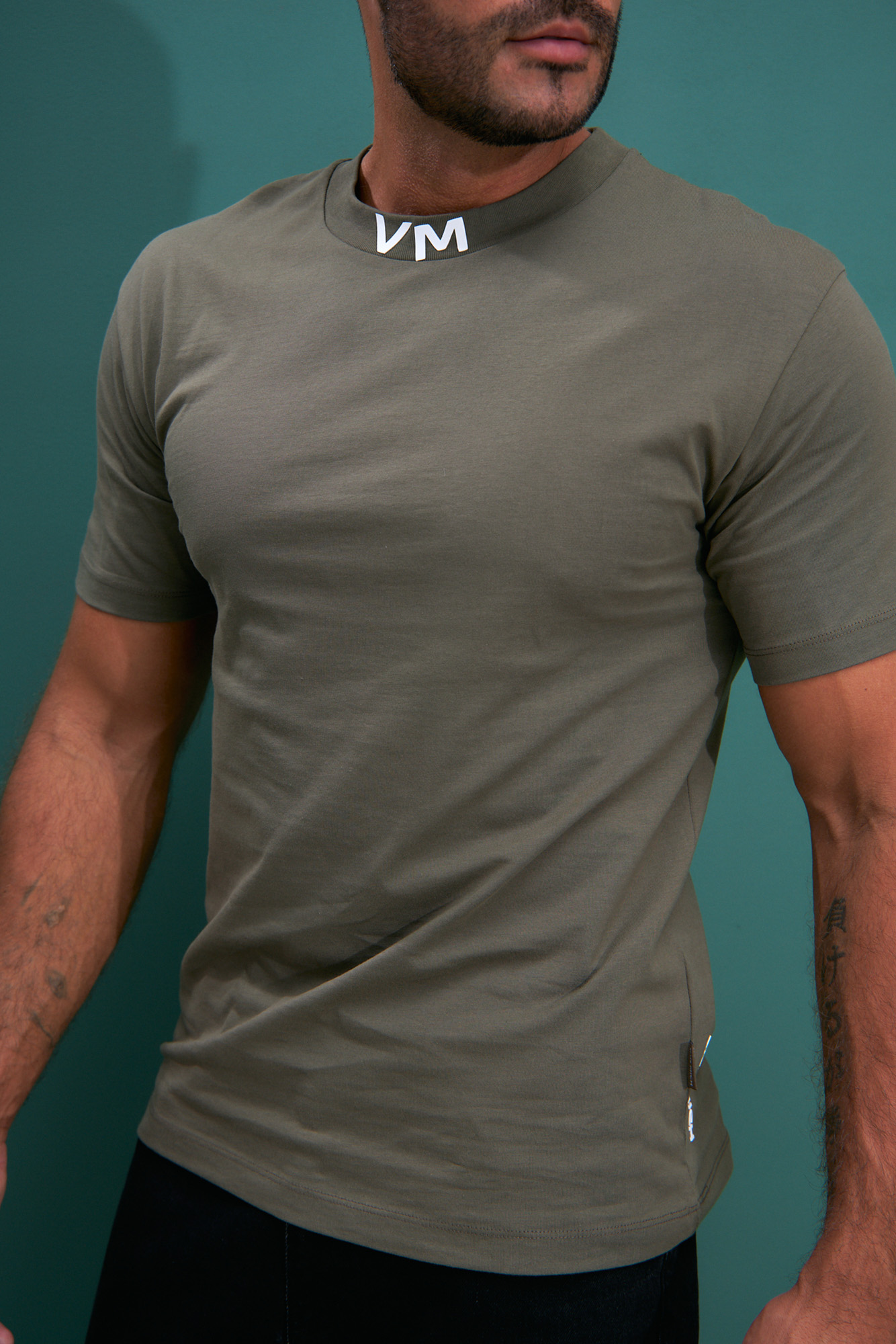 VM-232-22-020 Футболка Van Mich Хаки